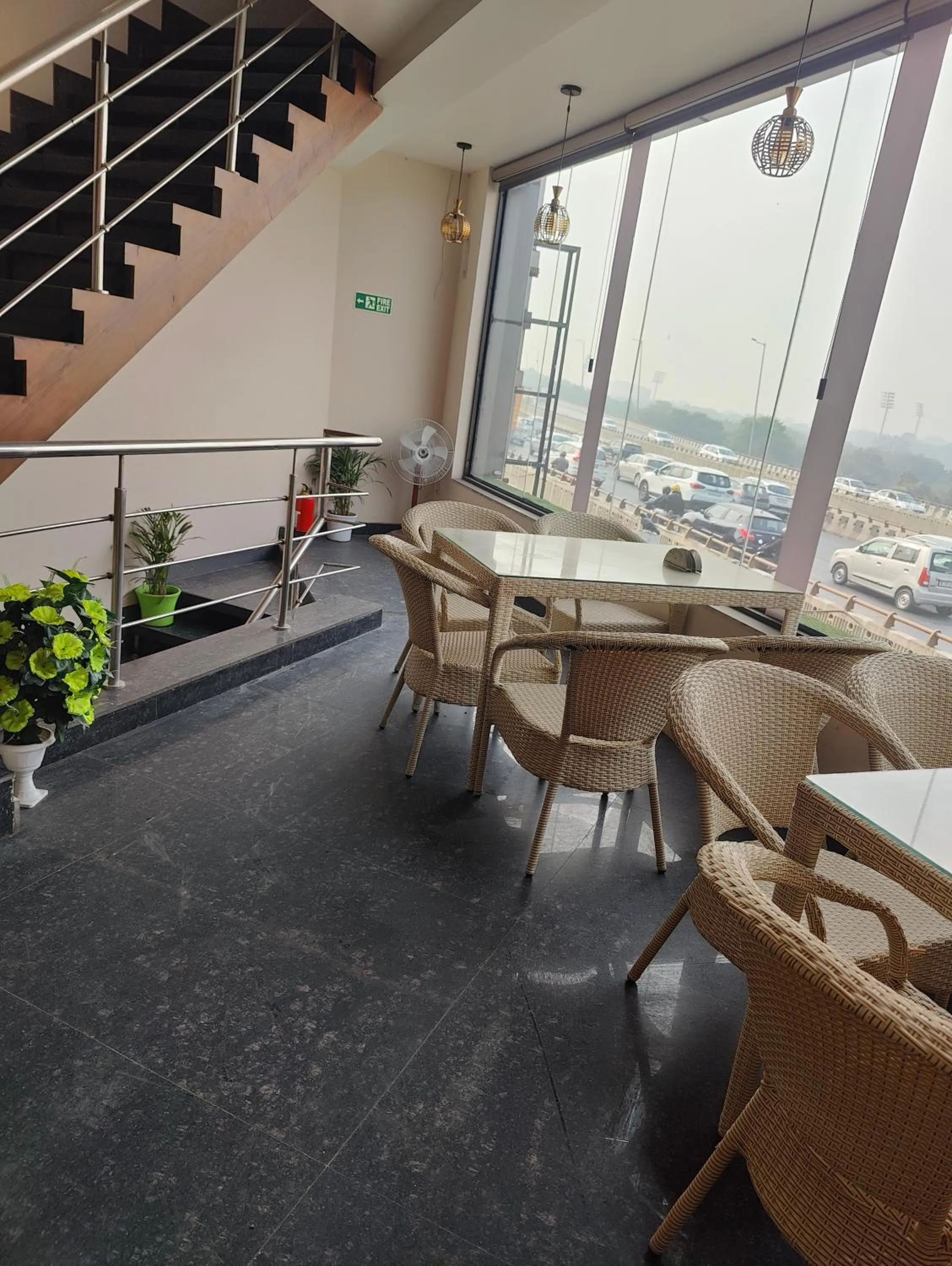 Restaurant/places to eat in Hotel Nova Inn Near Delhi Airport