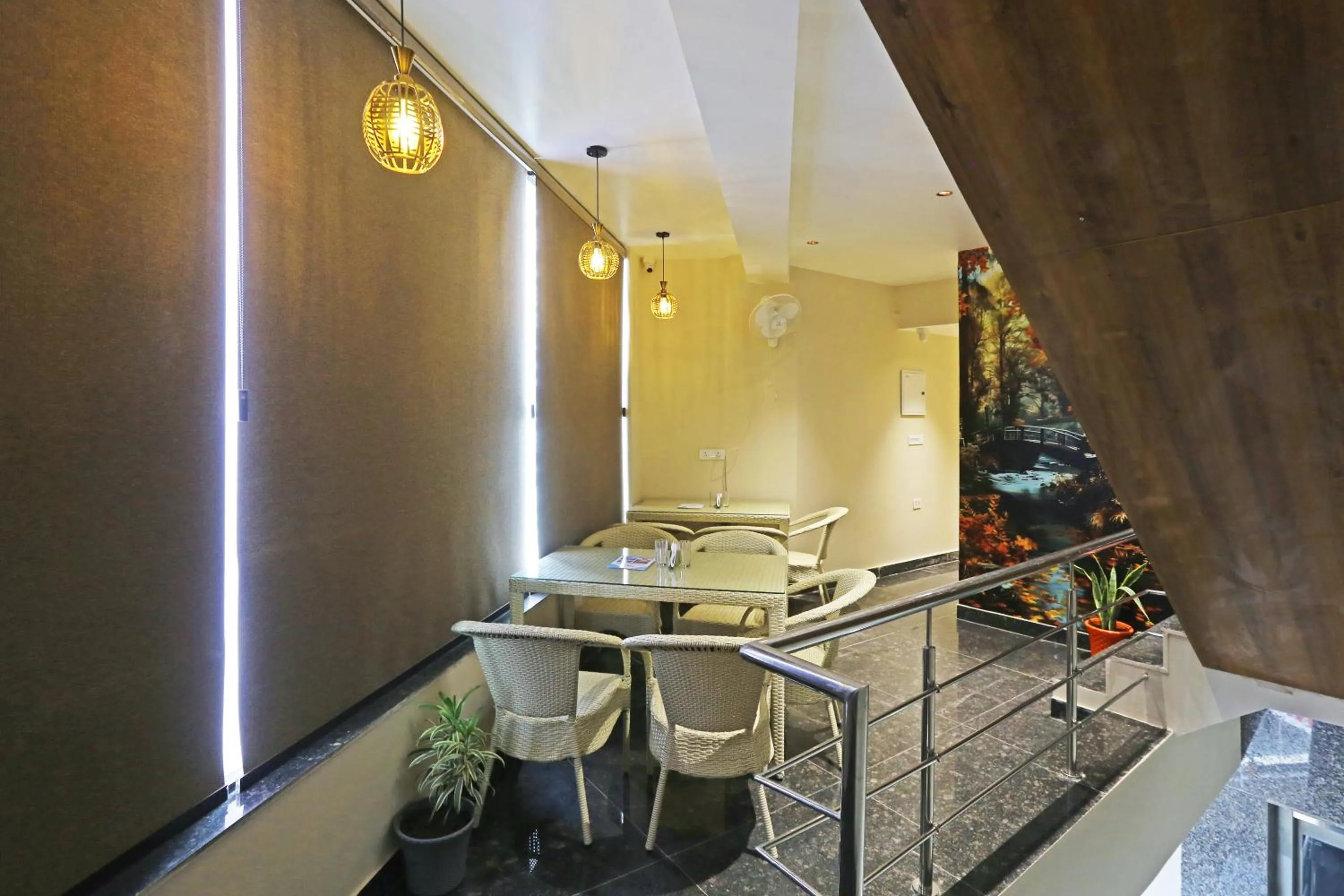 Living room in Hotel Nova Inn Near Delhi Airport