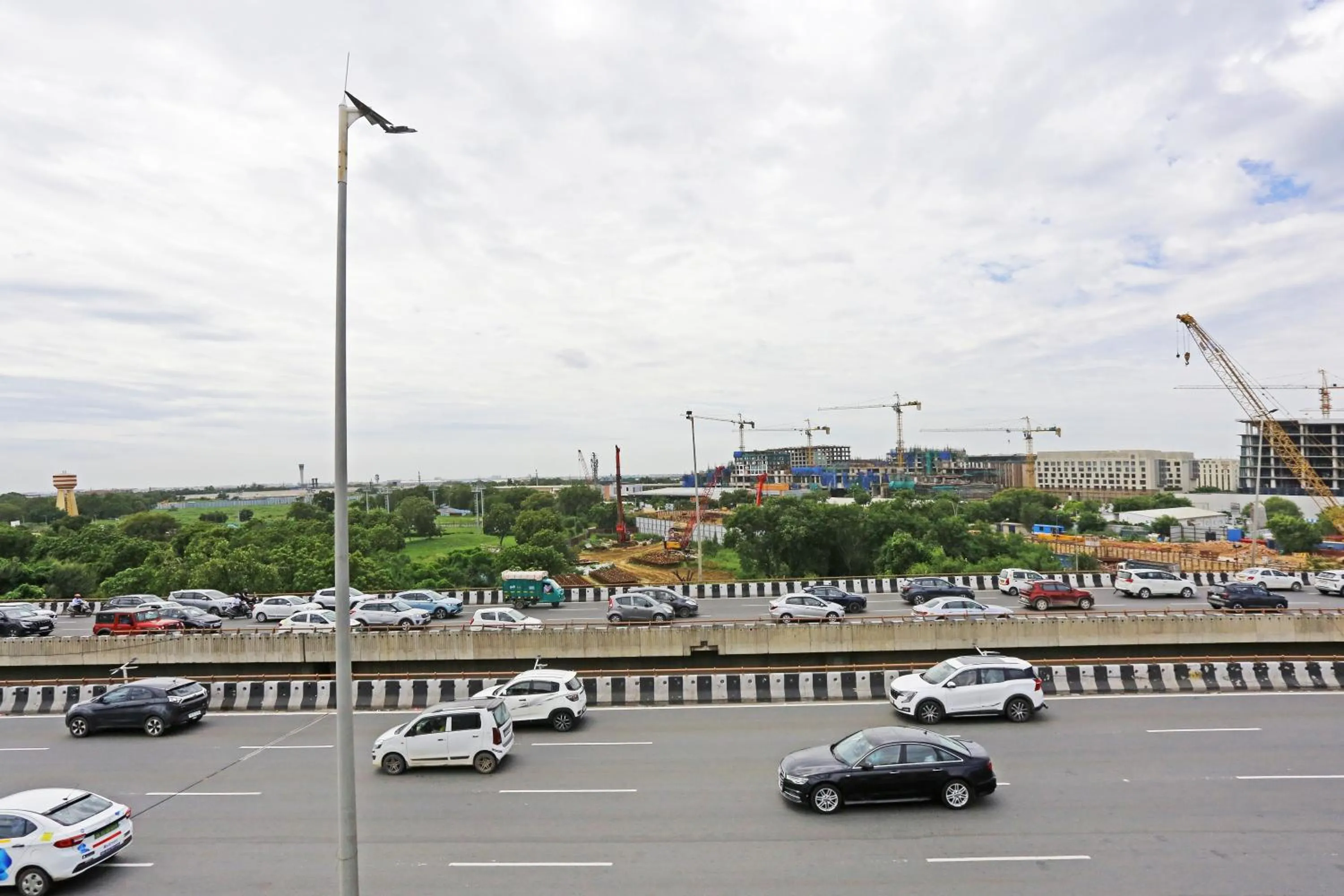 Day in Hotel Nova Inn Near Delhi Airport