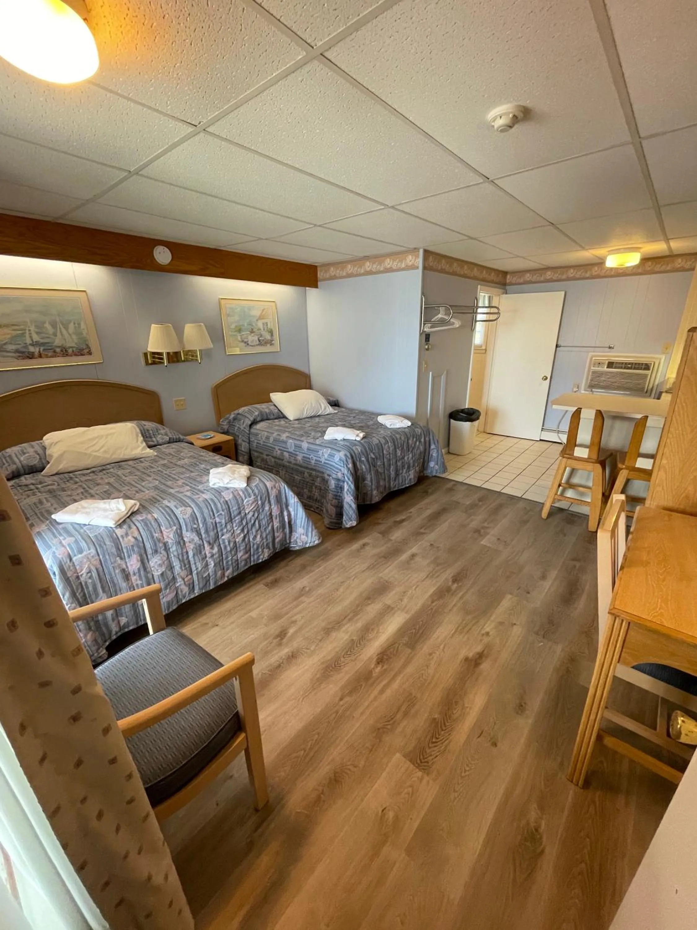 Beau Rivage Motel