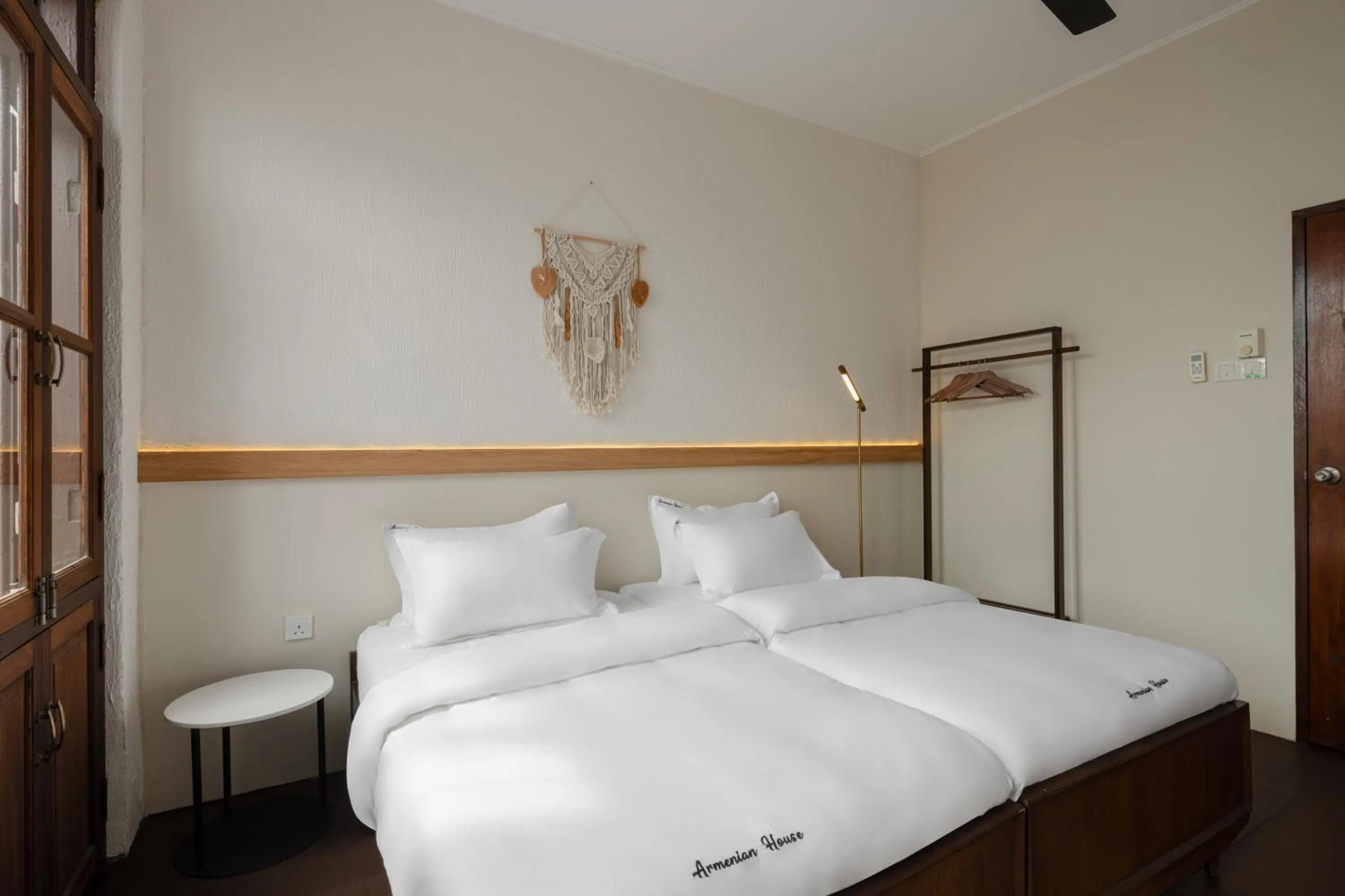 Bedroom, Bed in Armenian House by IIP