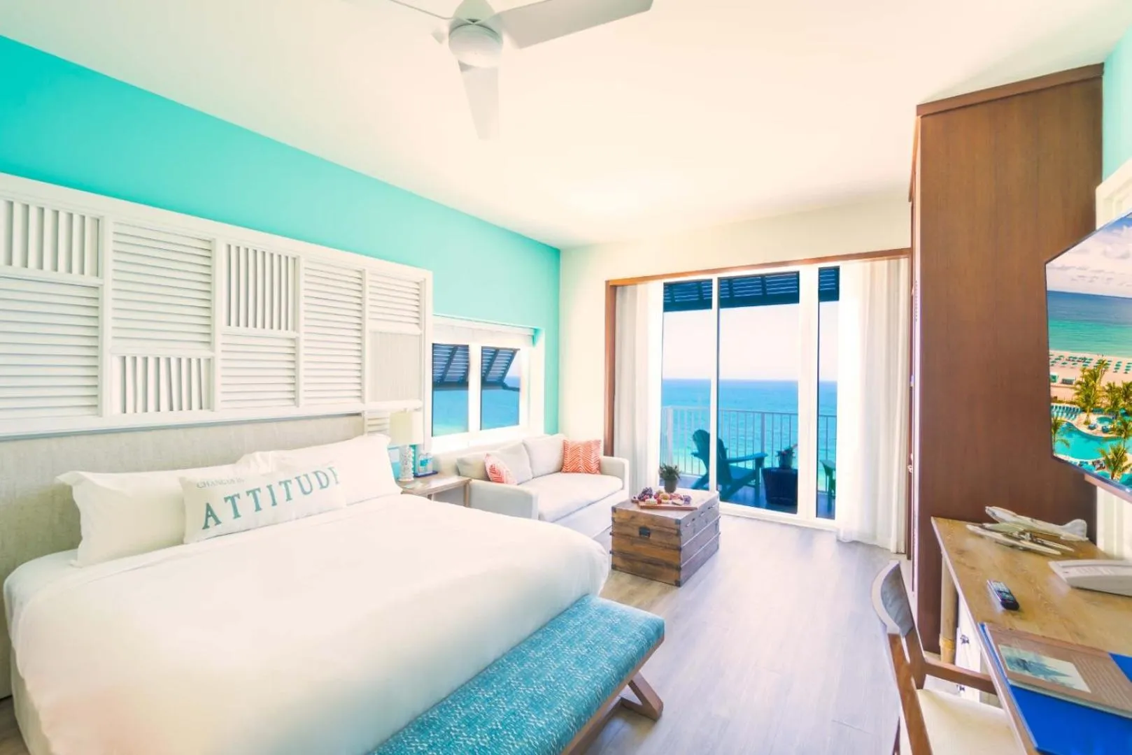 Bed in Margaritaville Hollywood Beach Resort