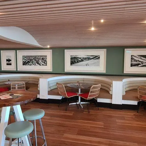 Calamvale Hotel Suites and Conference Centre