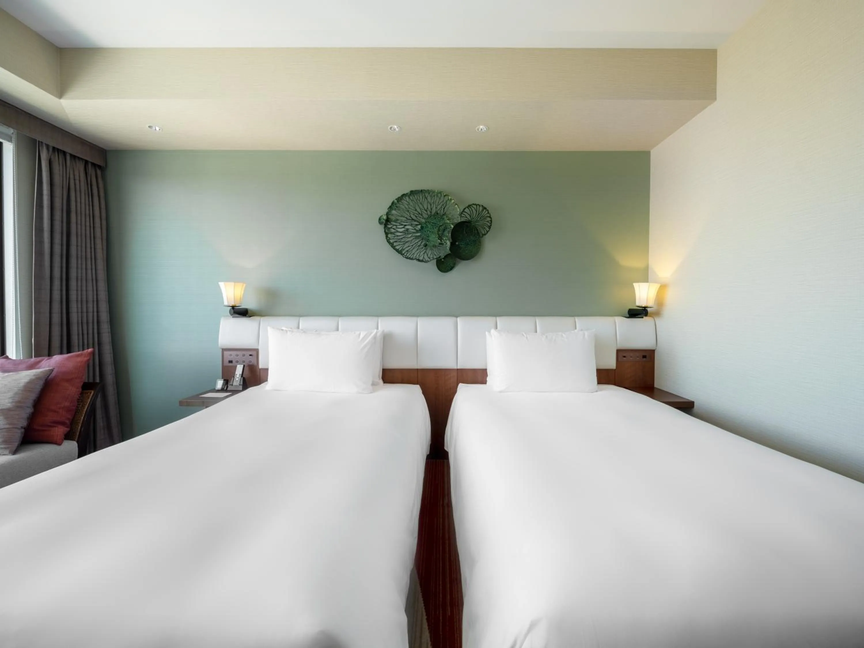 Bed in Hyatt Regency Naha, Okinawa