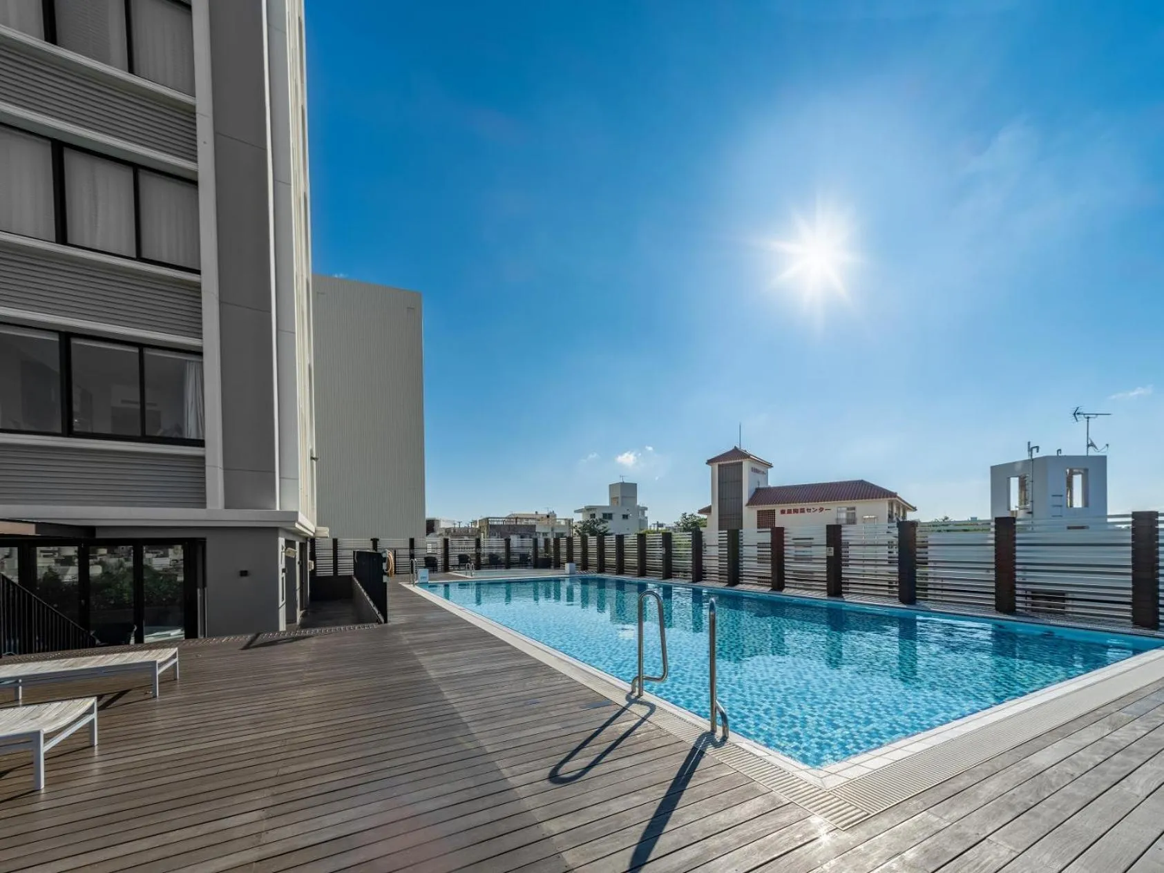 Swimming pool in Hyatt Regency Naha, Okinawa
