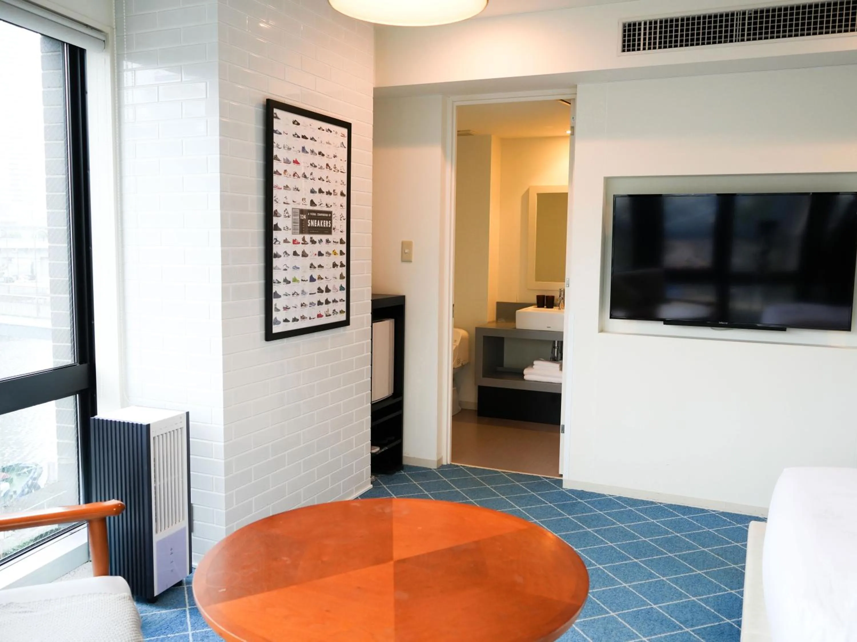 TV and multimedia in Rembrandt Style Yokohama Sakuragicho