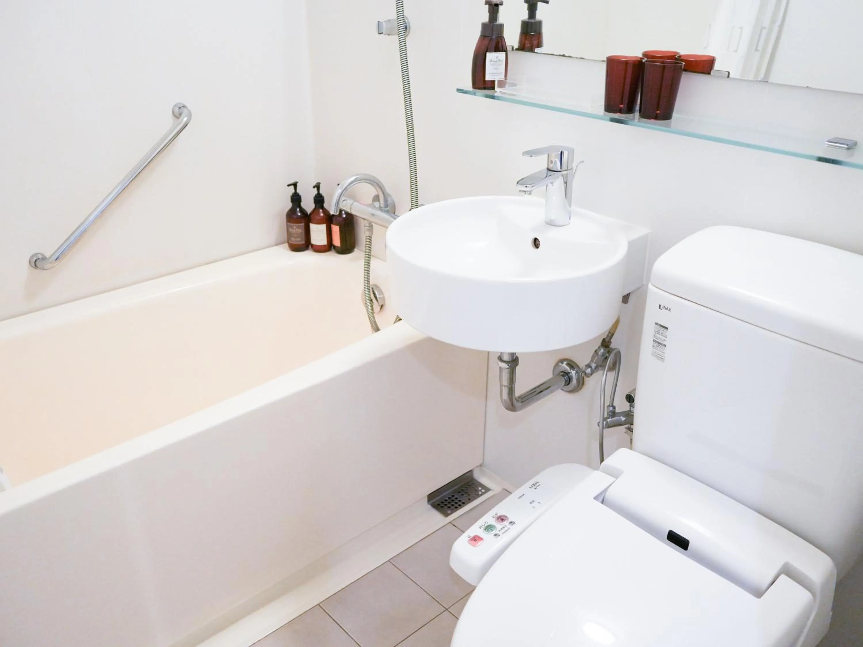 Bathroom in Rembrandt Style Yokohama Sakuragicho