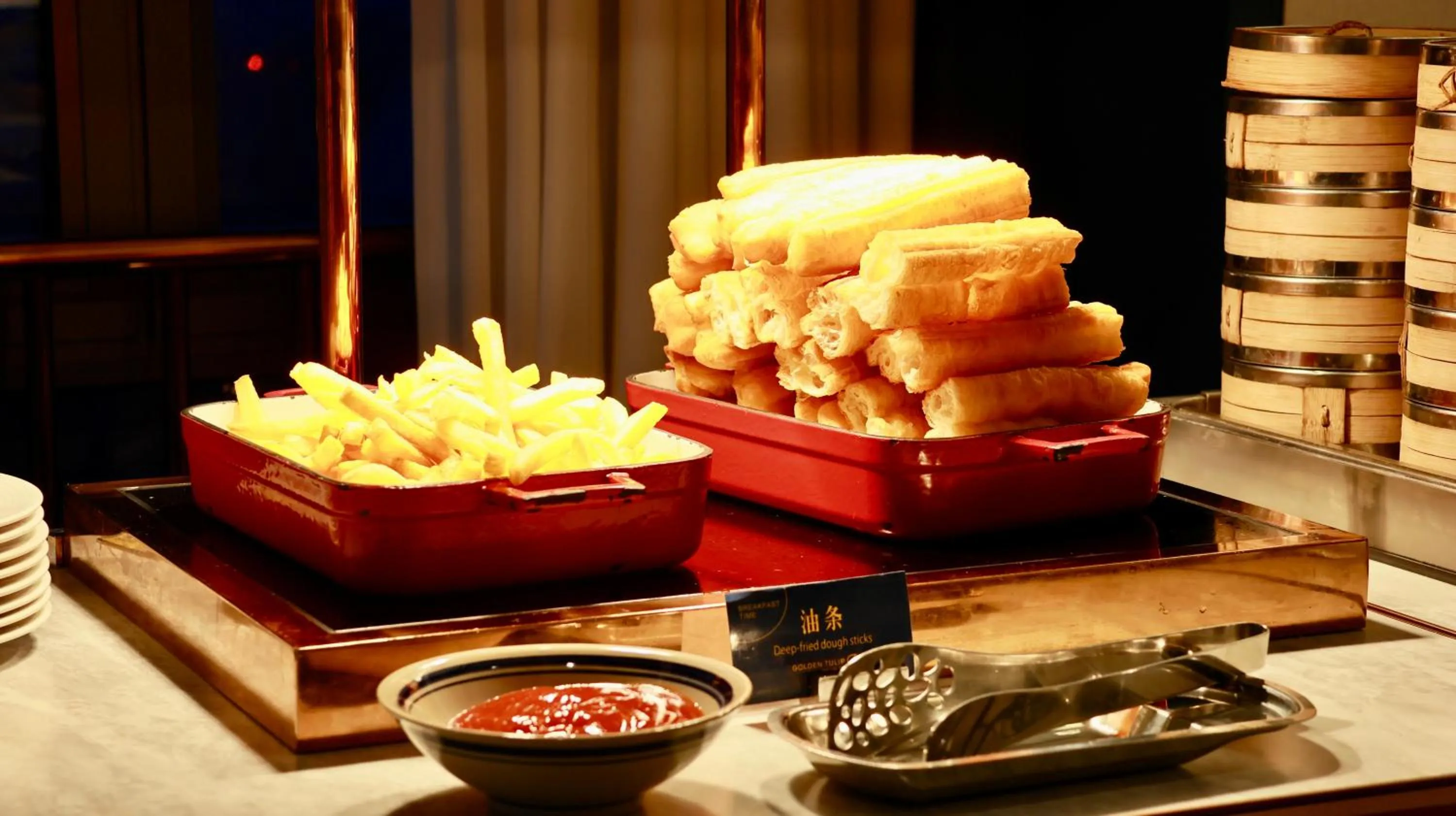 Buffet breakfast in Shanghai Hongqiao Yankuang Tulip Hotel