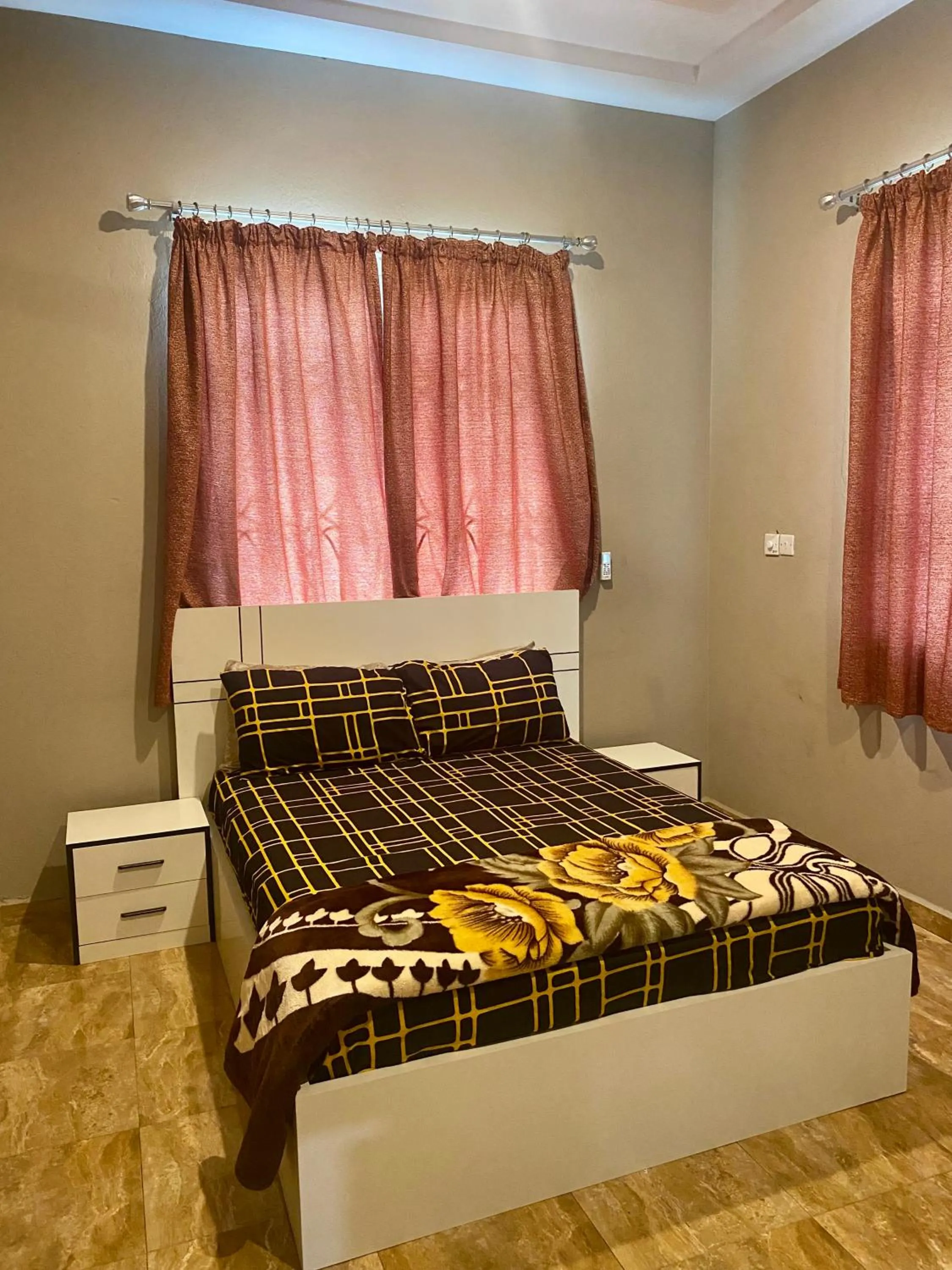 Bed in Nanani Luxury Villa
