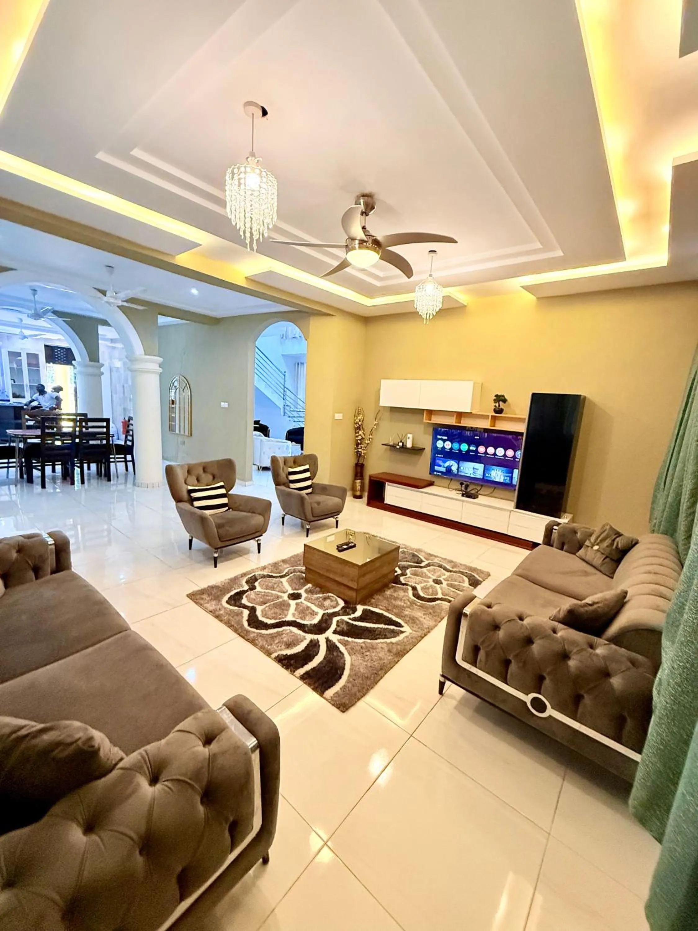 Nanani Luxury Villa