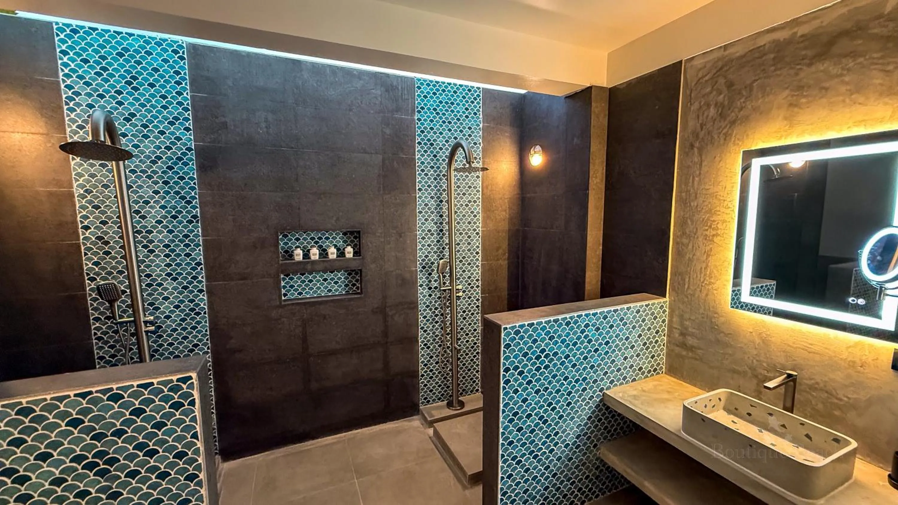 Shower in Boutique Beach All Inclusive Diving Hotel