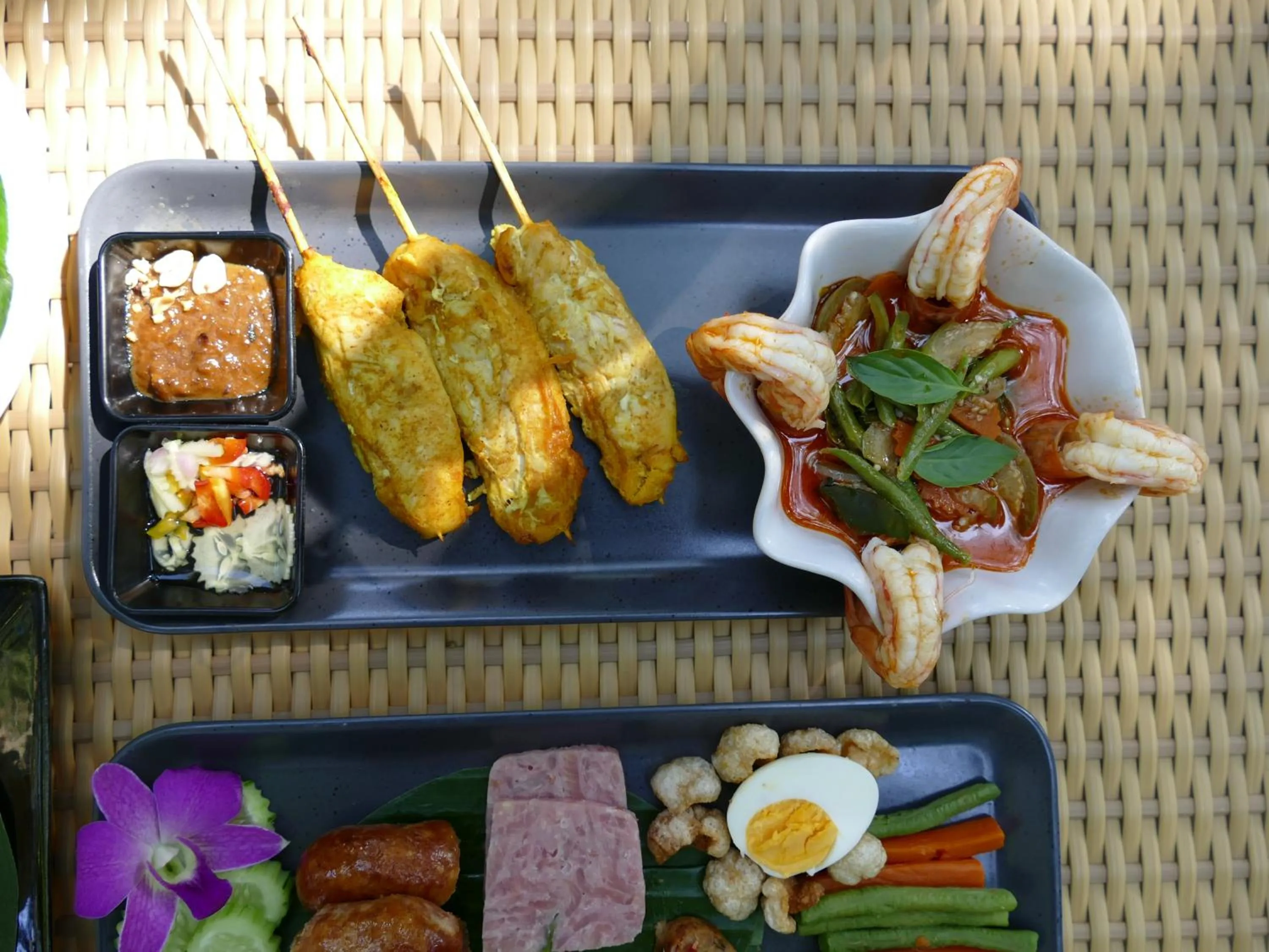 Restaurant/places to eat in Monoceros Resort