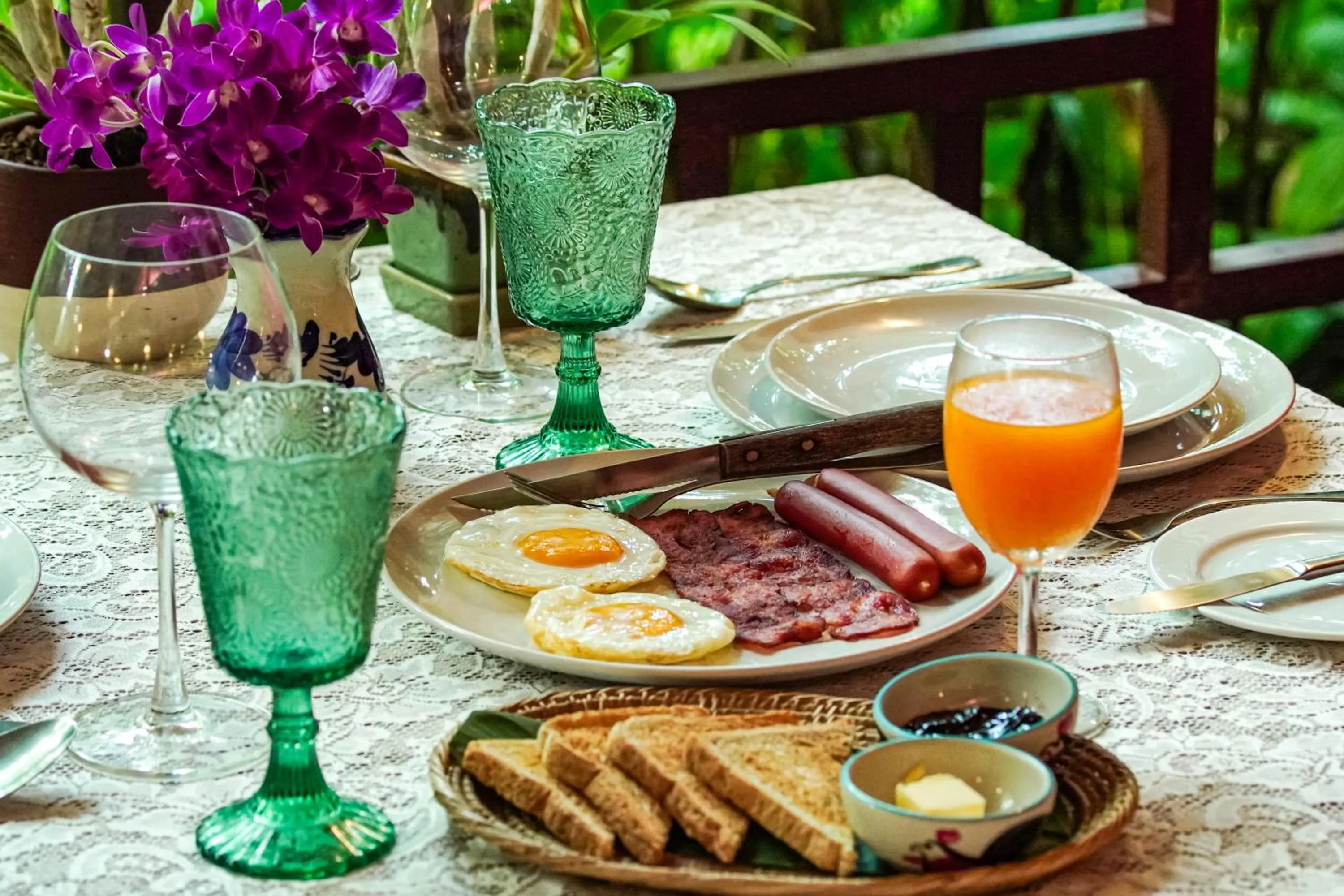 Food in Monoceros Resort