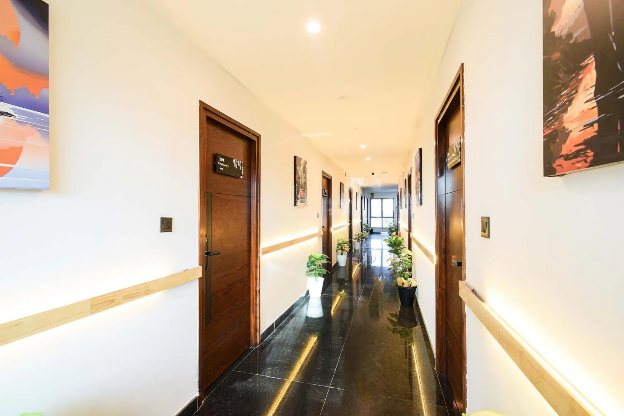 Lobby or reception in FabHotel Casa Grand