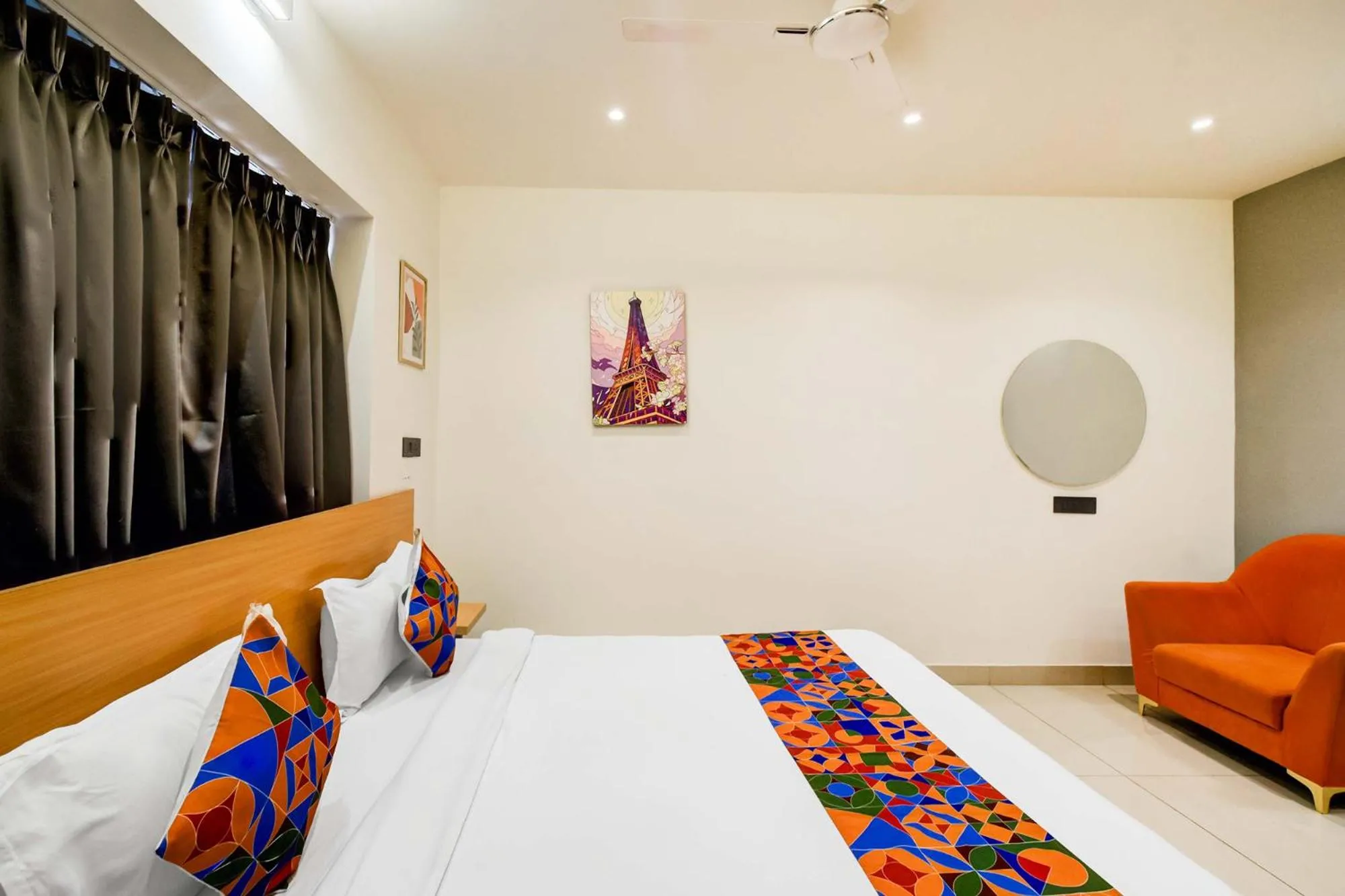 Bed in FabHotel Casa Grand