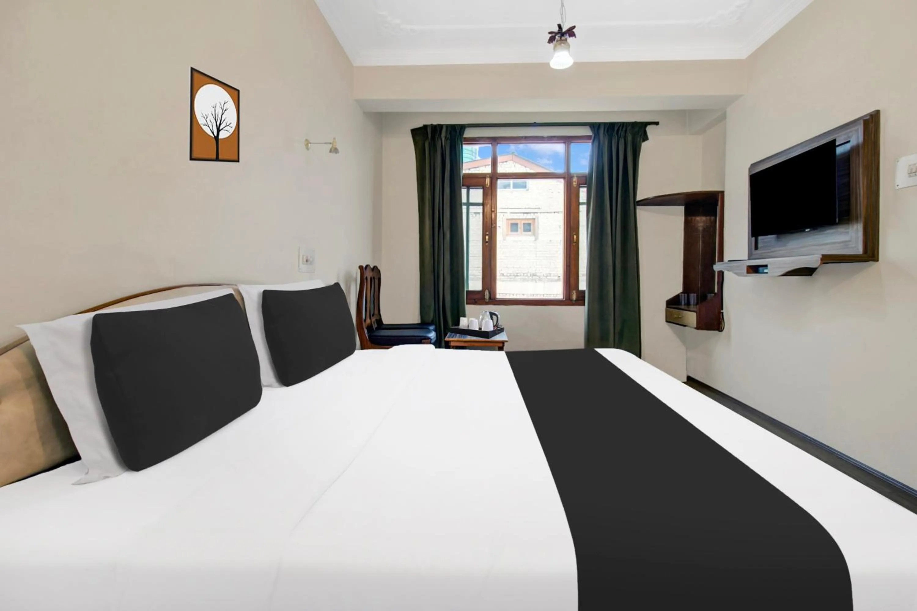 Bedroom, Bed in Super Townhouse Rajbagh Formerly Hotel Modern
