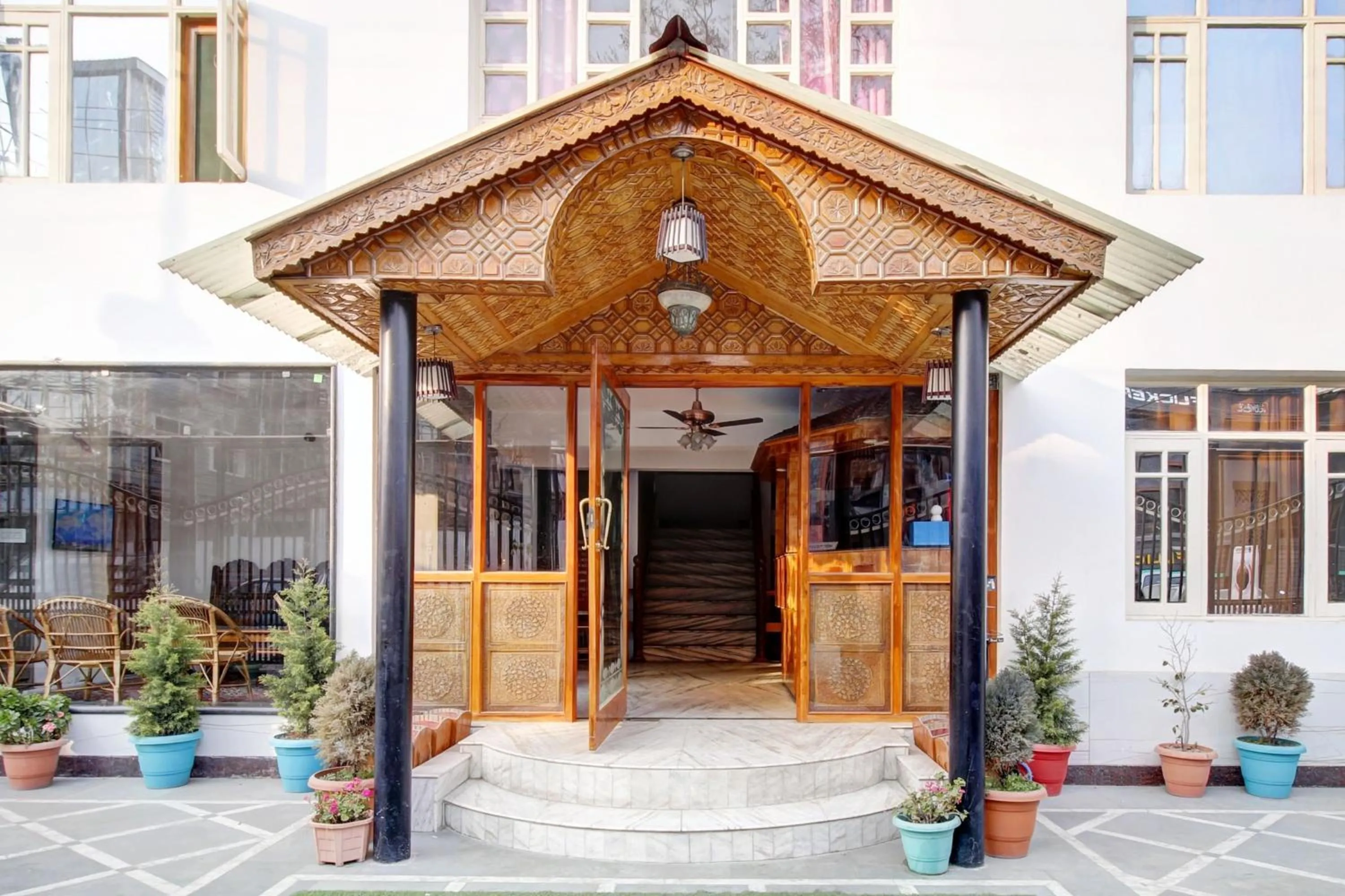Facade/entrance in Super Townhouse Rajbagh Formerly Hotel Modern