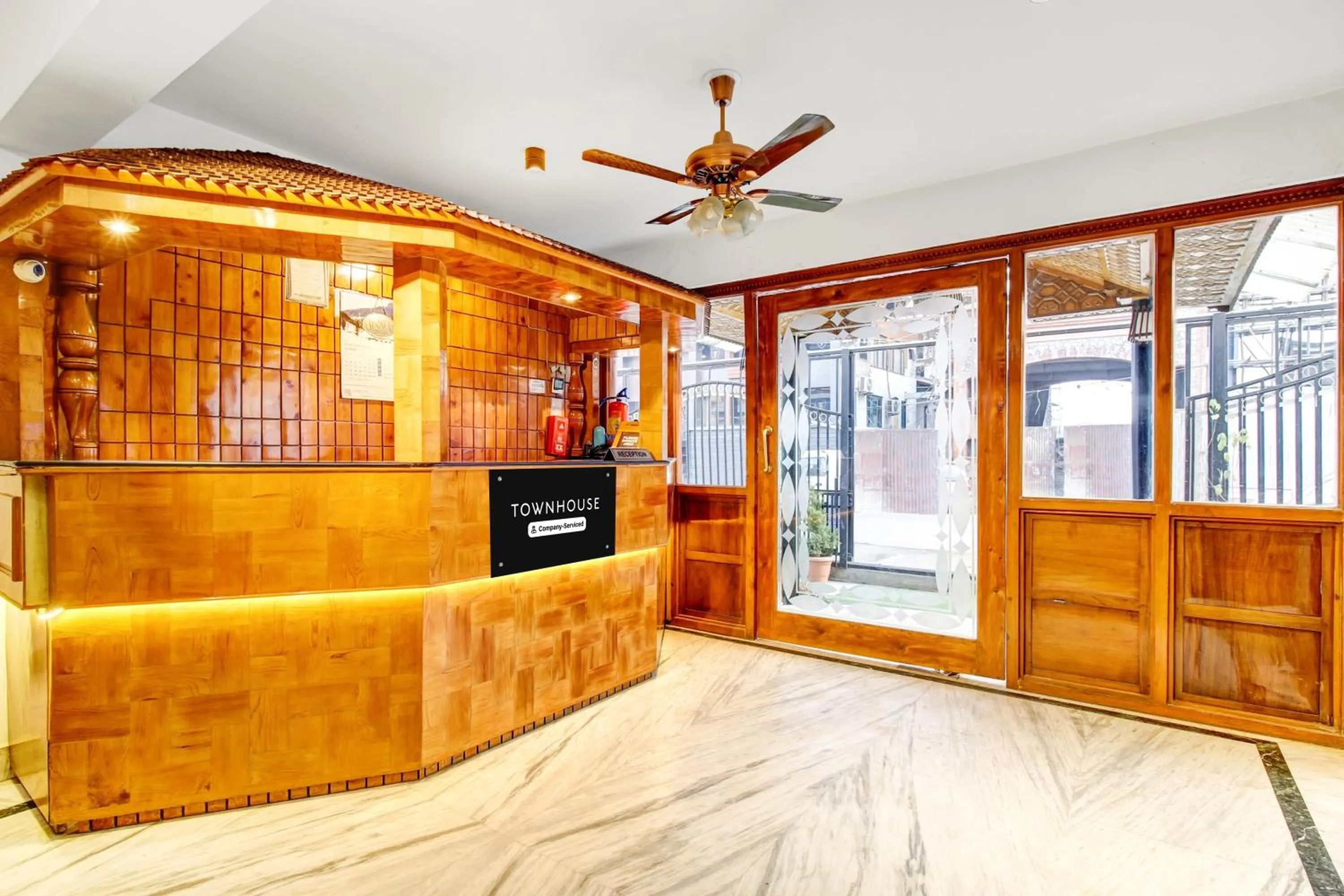 Lobby or reception in Super Townhouse Rajbagh Formerly Hotel Modern