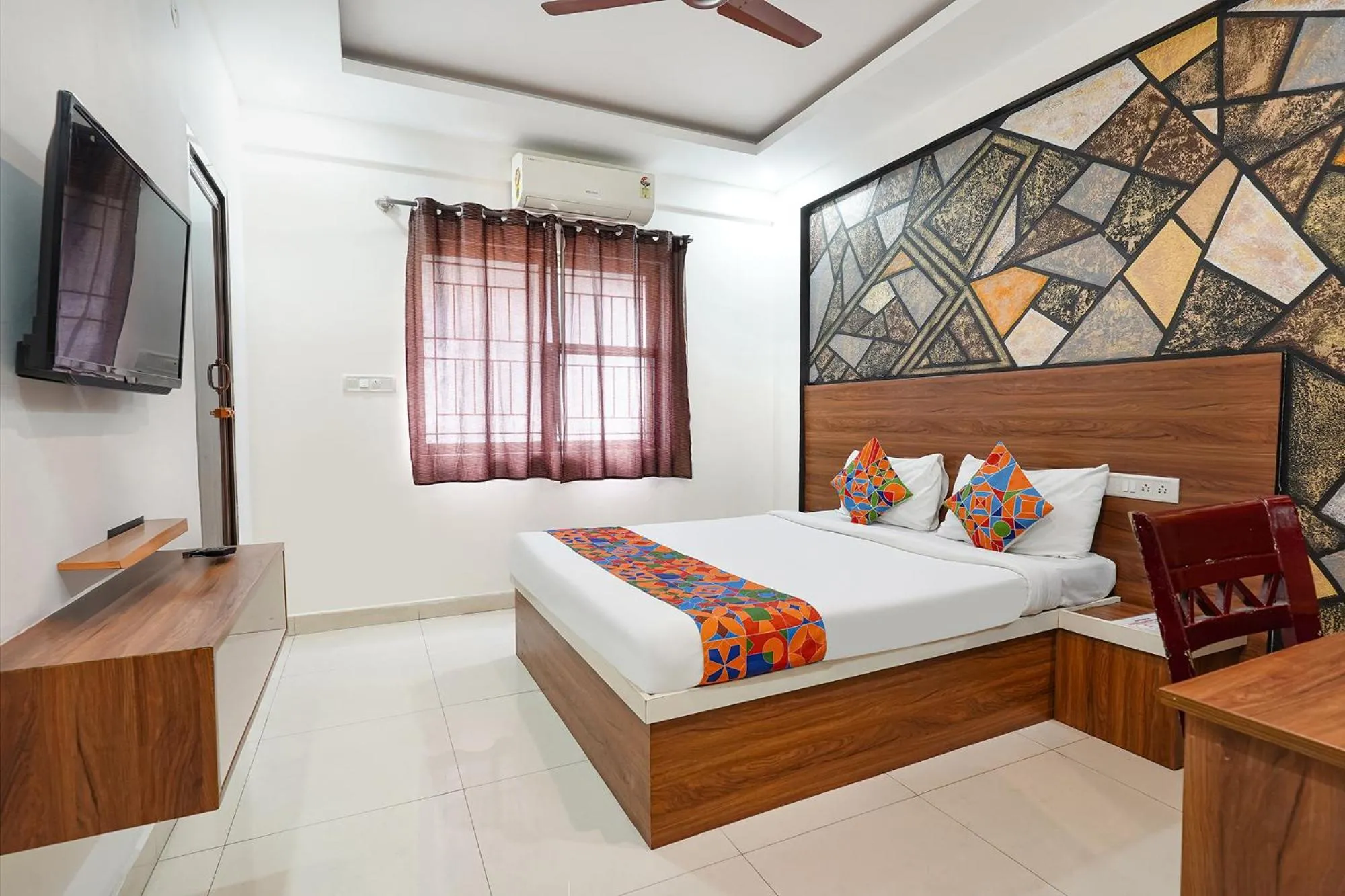 FabHotel Royal Comfort Madiwala - Nr Housr Road