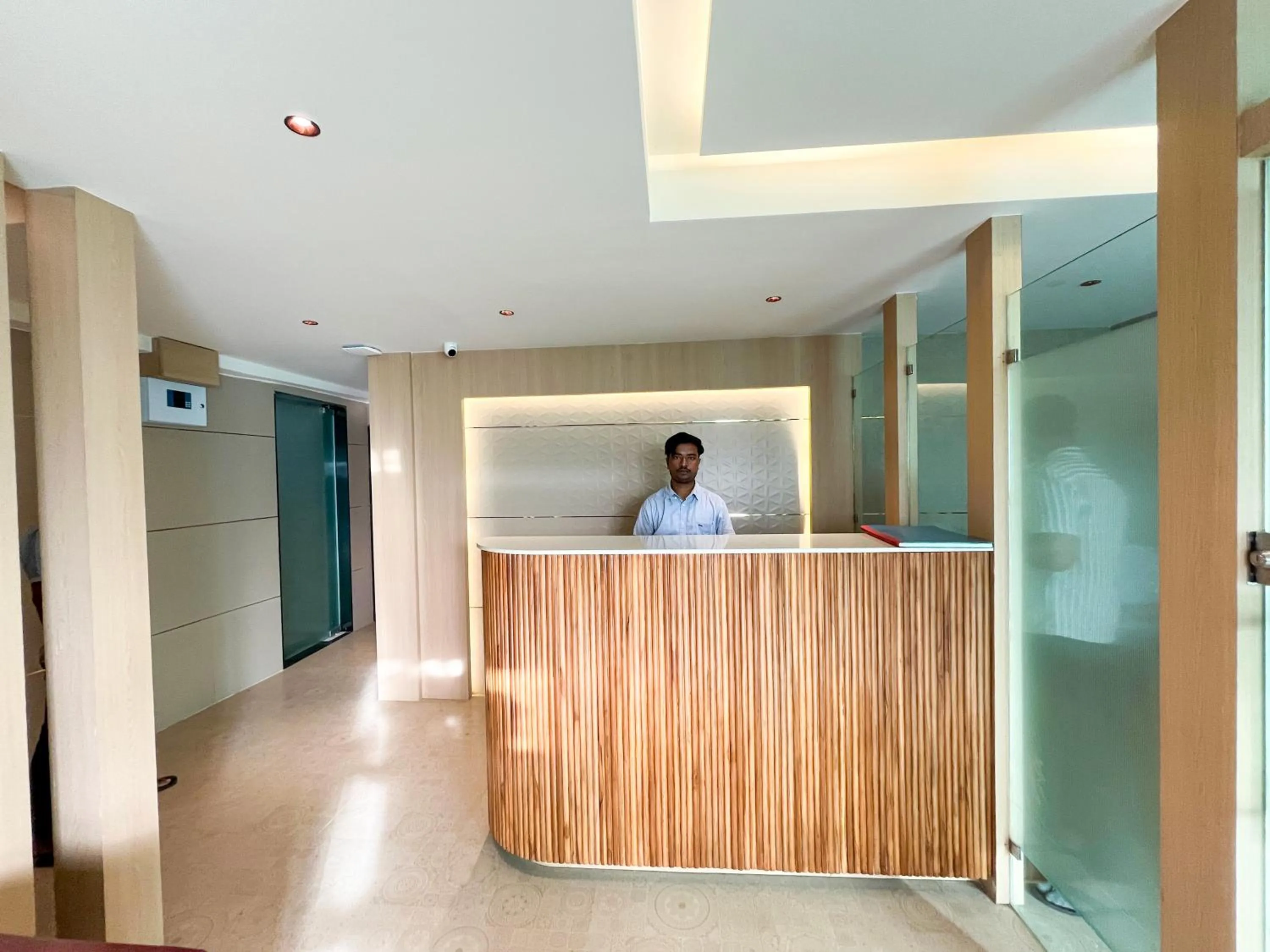 Lobby or reception in Bandra Stays