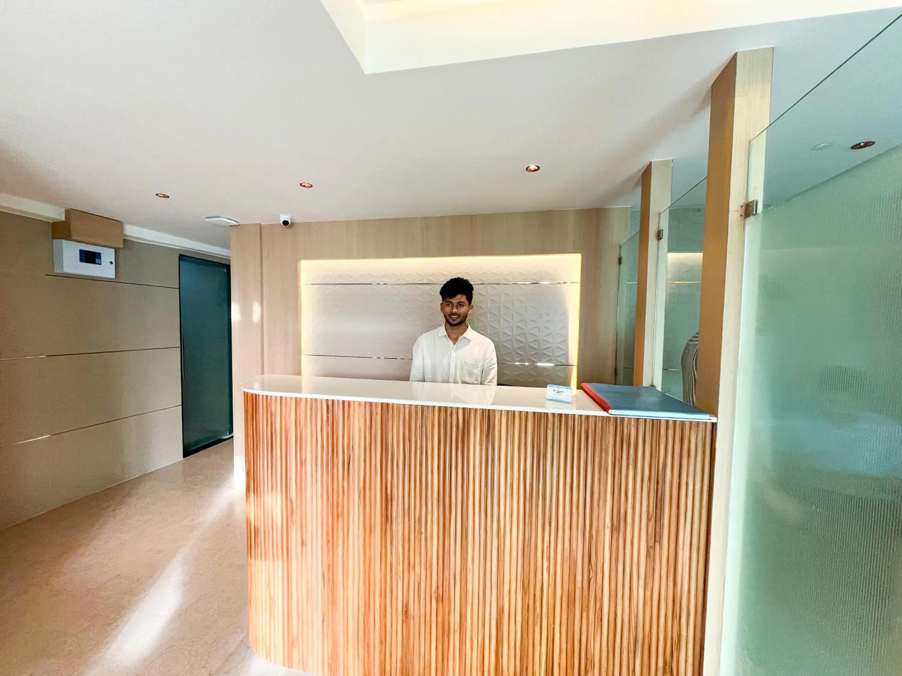 Lobby or reception in Bandra Stays