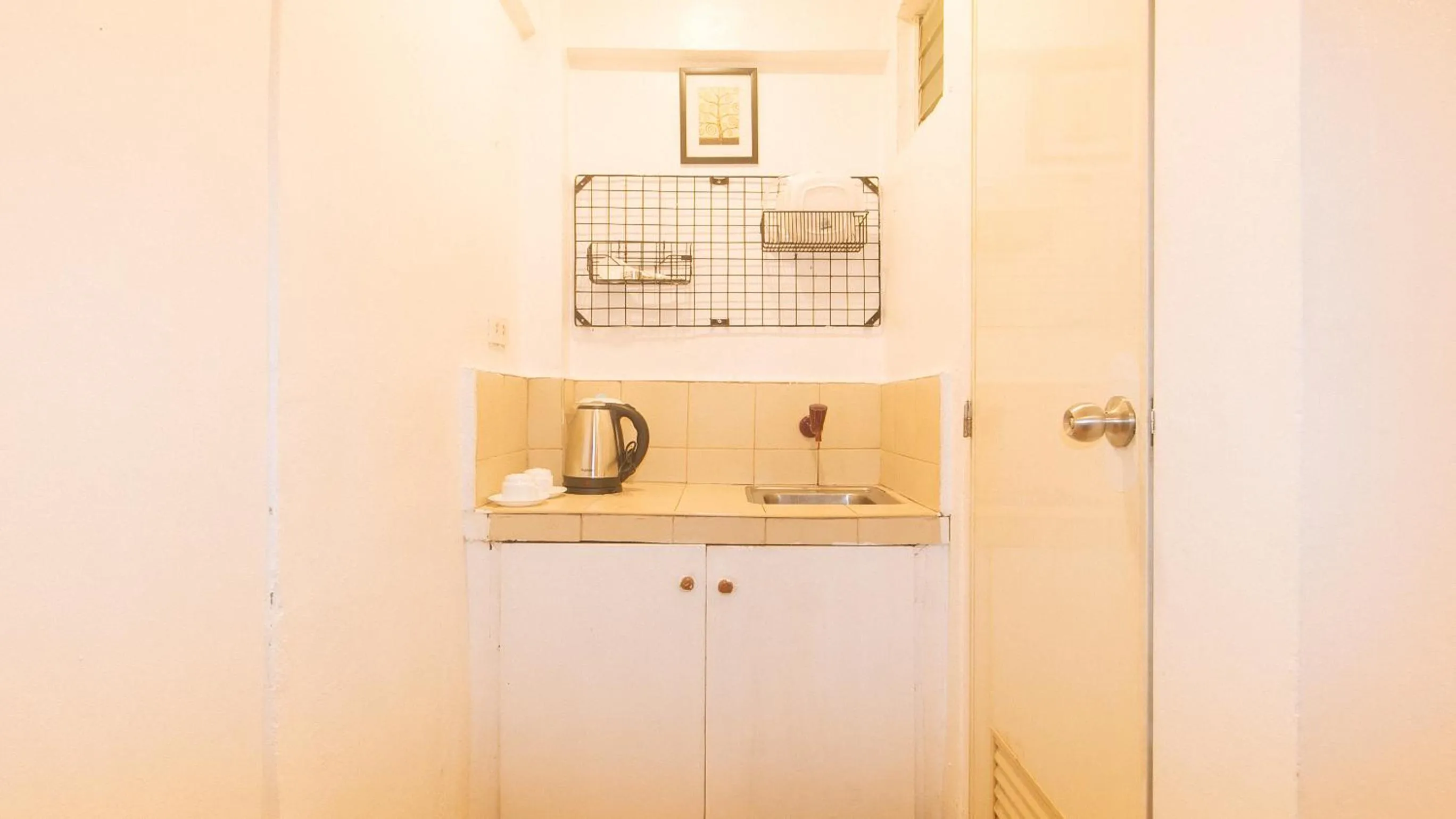 Bathroom in RedDoorz at City Stay Inns Marilao