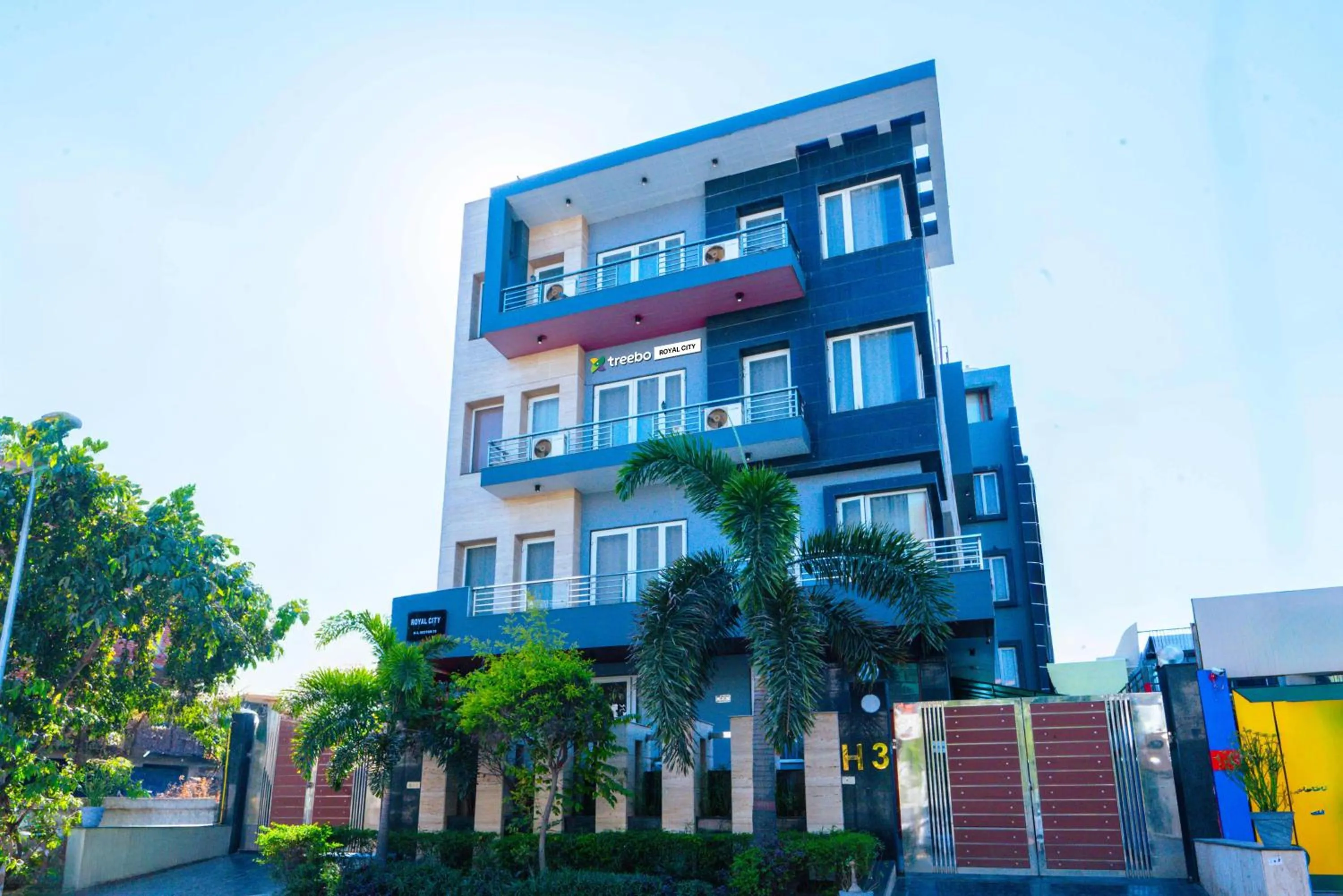 Property building in Treebo Royal City