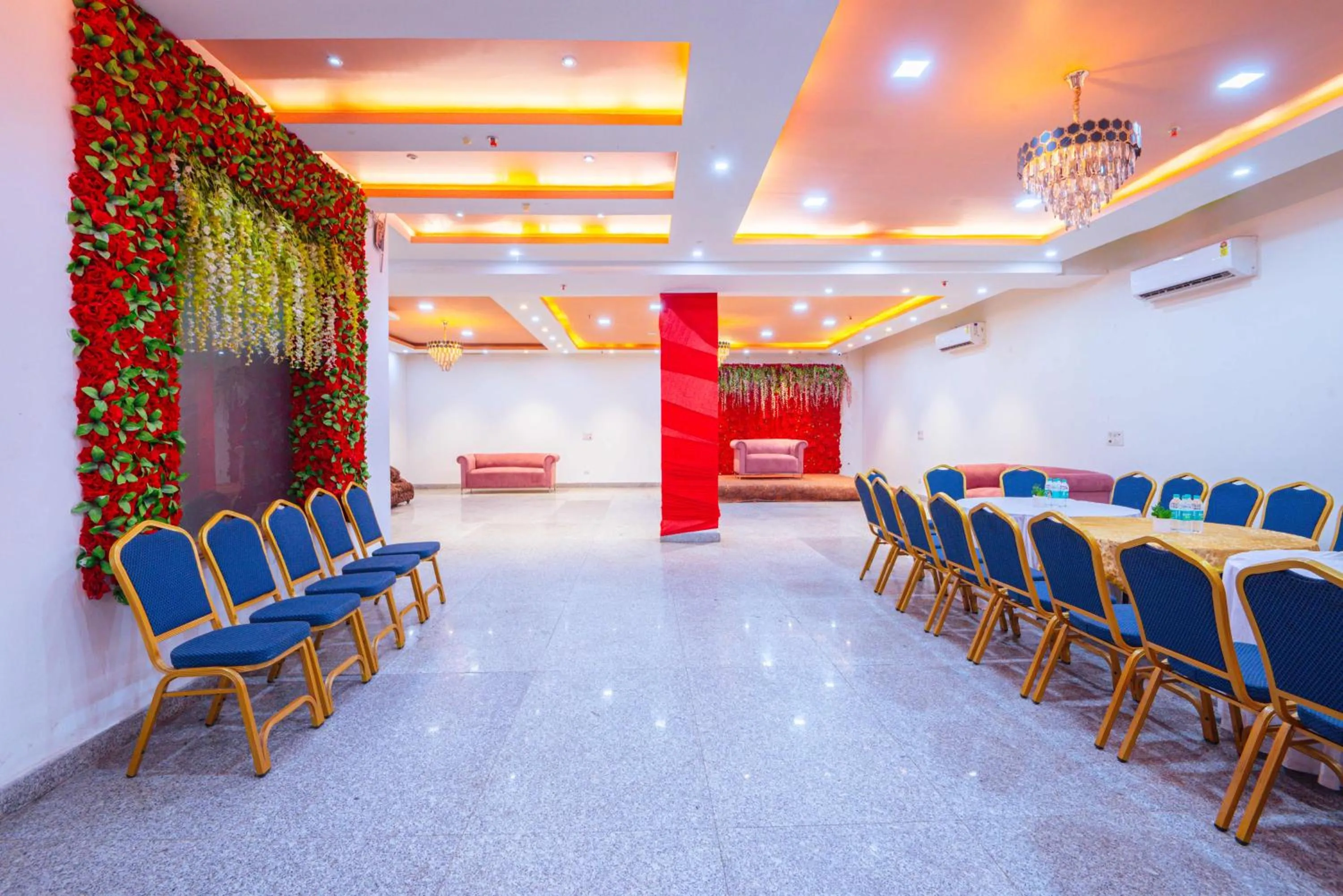 Banquet/Function facilities in Treebo Royal City