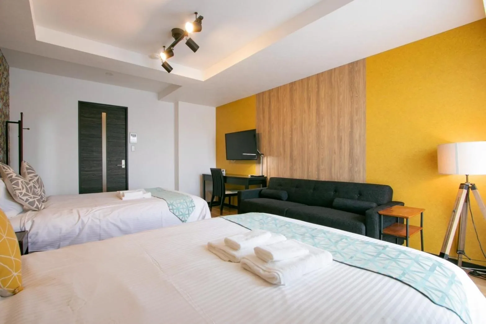 Bed in Randor Residence Tokyo Annex