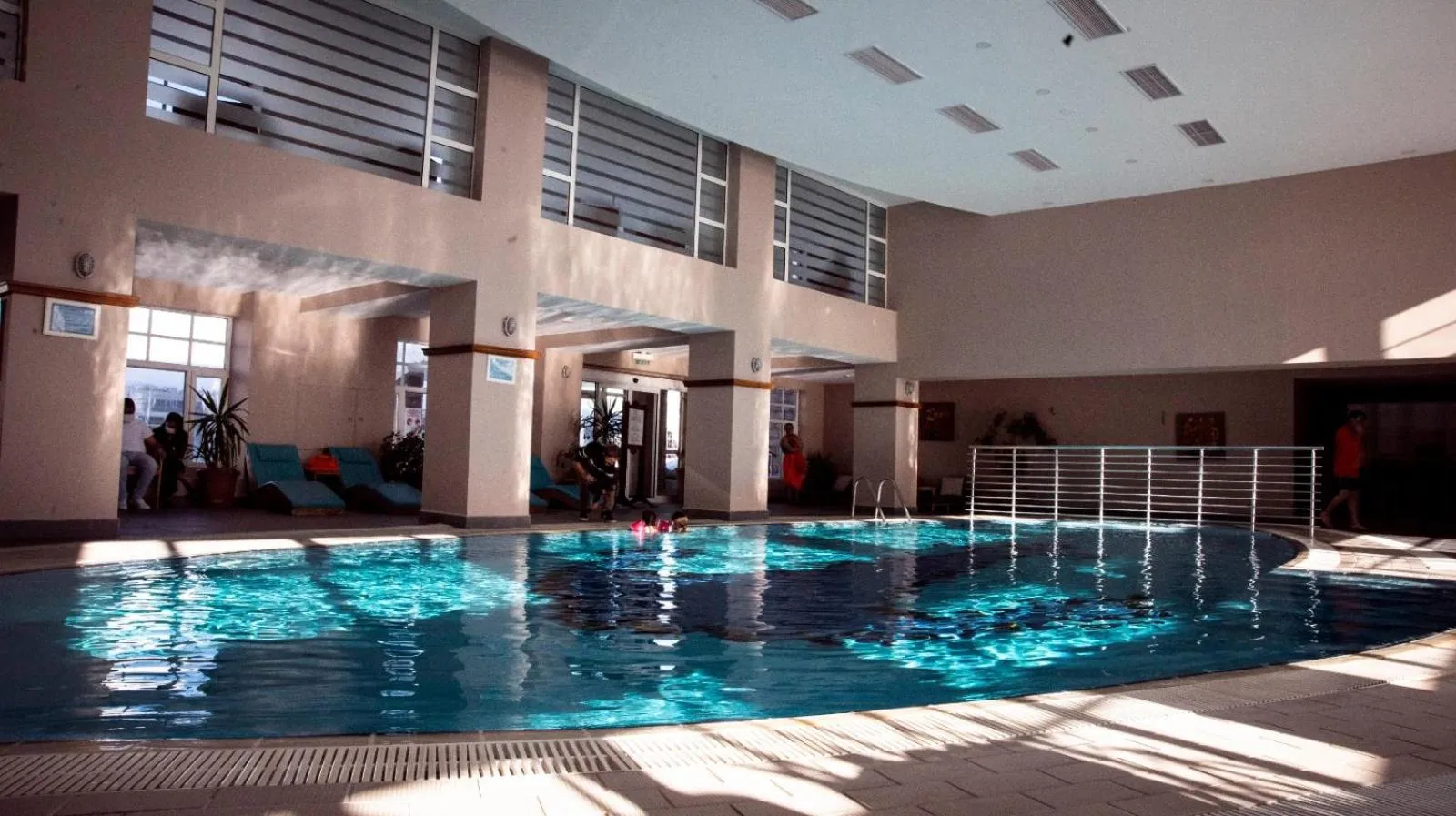 Swimming pool in Ağaoğlu My Mountain