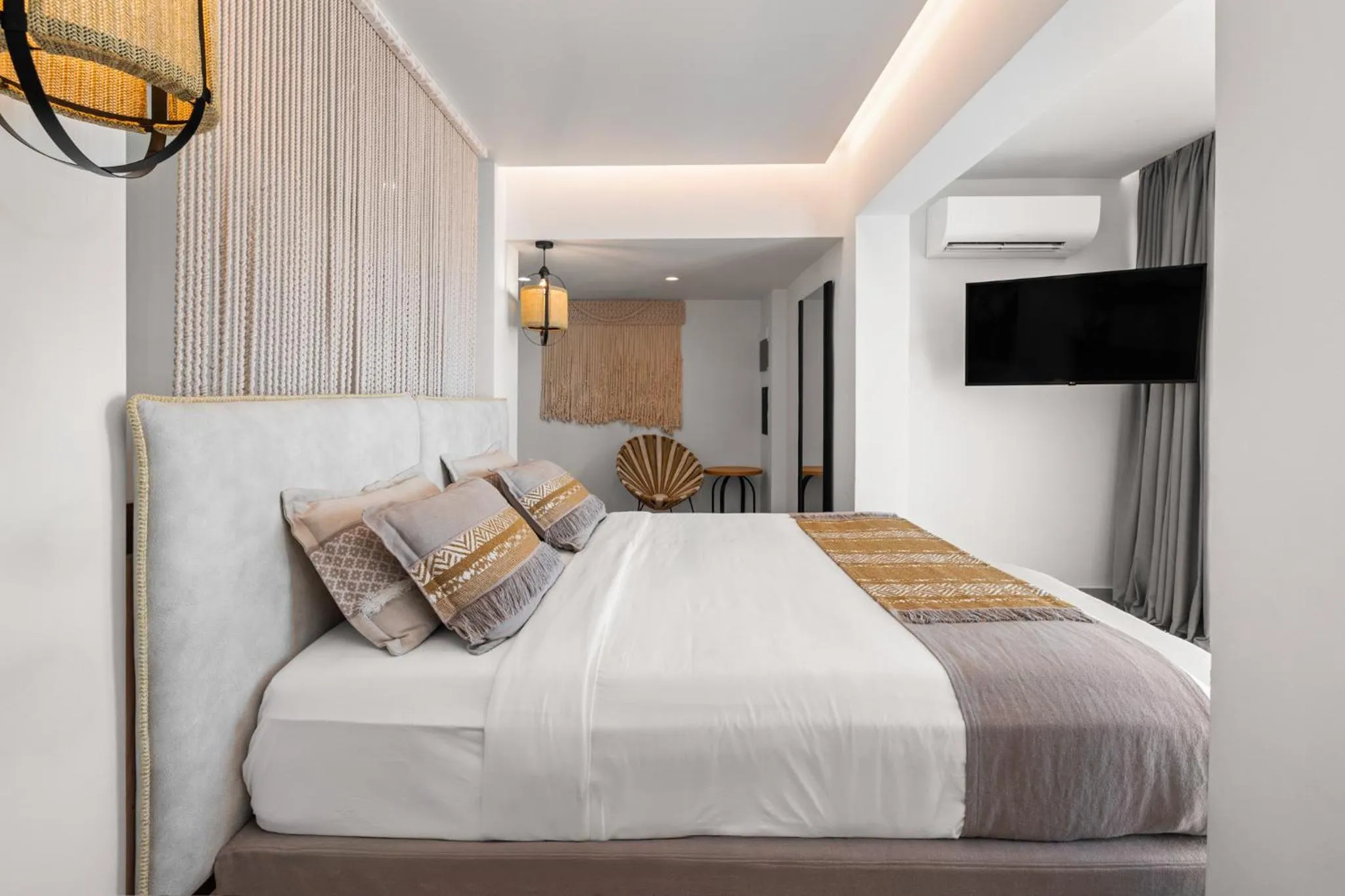 Photo of the whole room, Bed in Cabana Blu Lifestyle Boutique Hotel & Suites