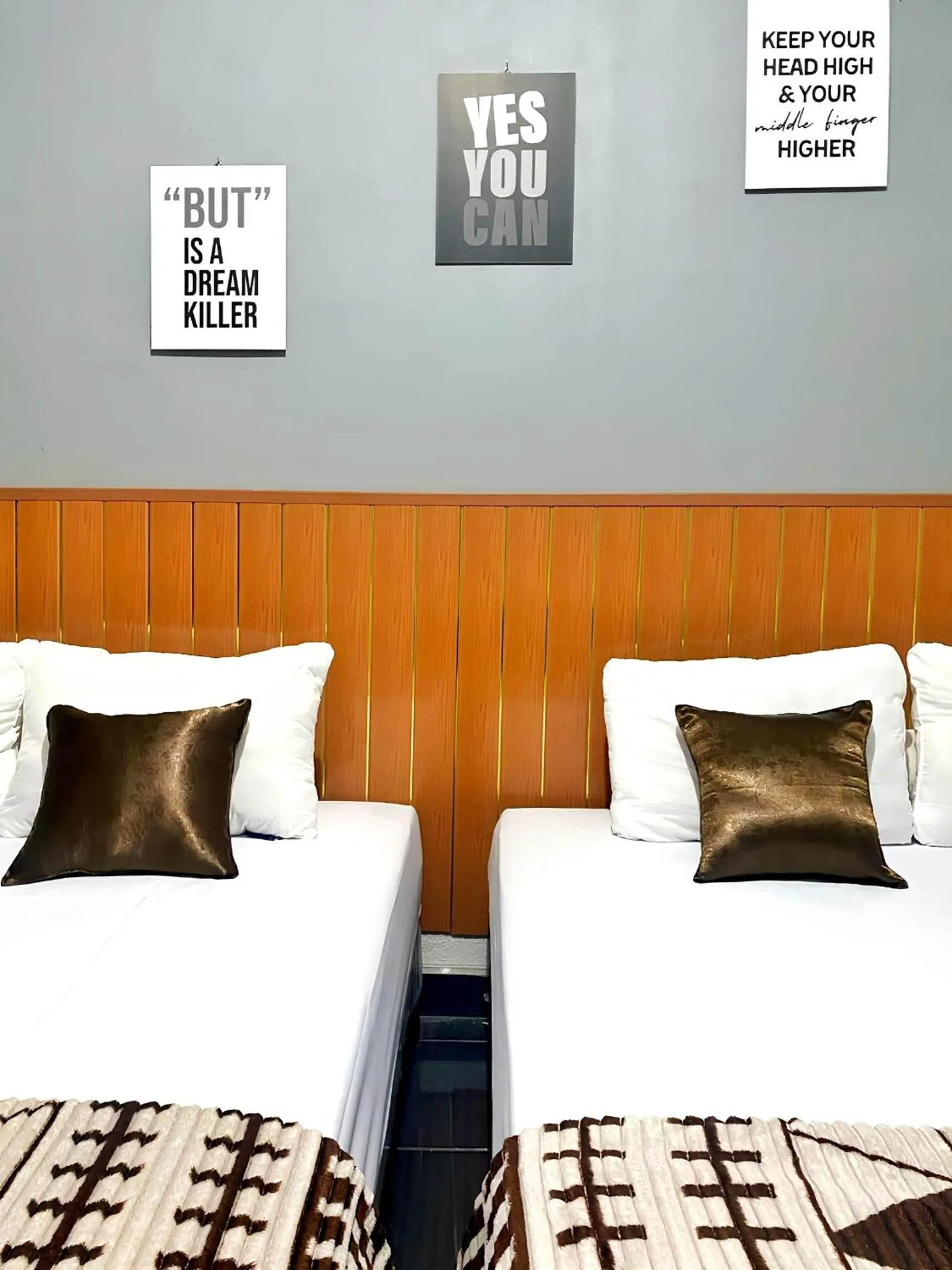 Bed in Jogja Day Inn