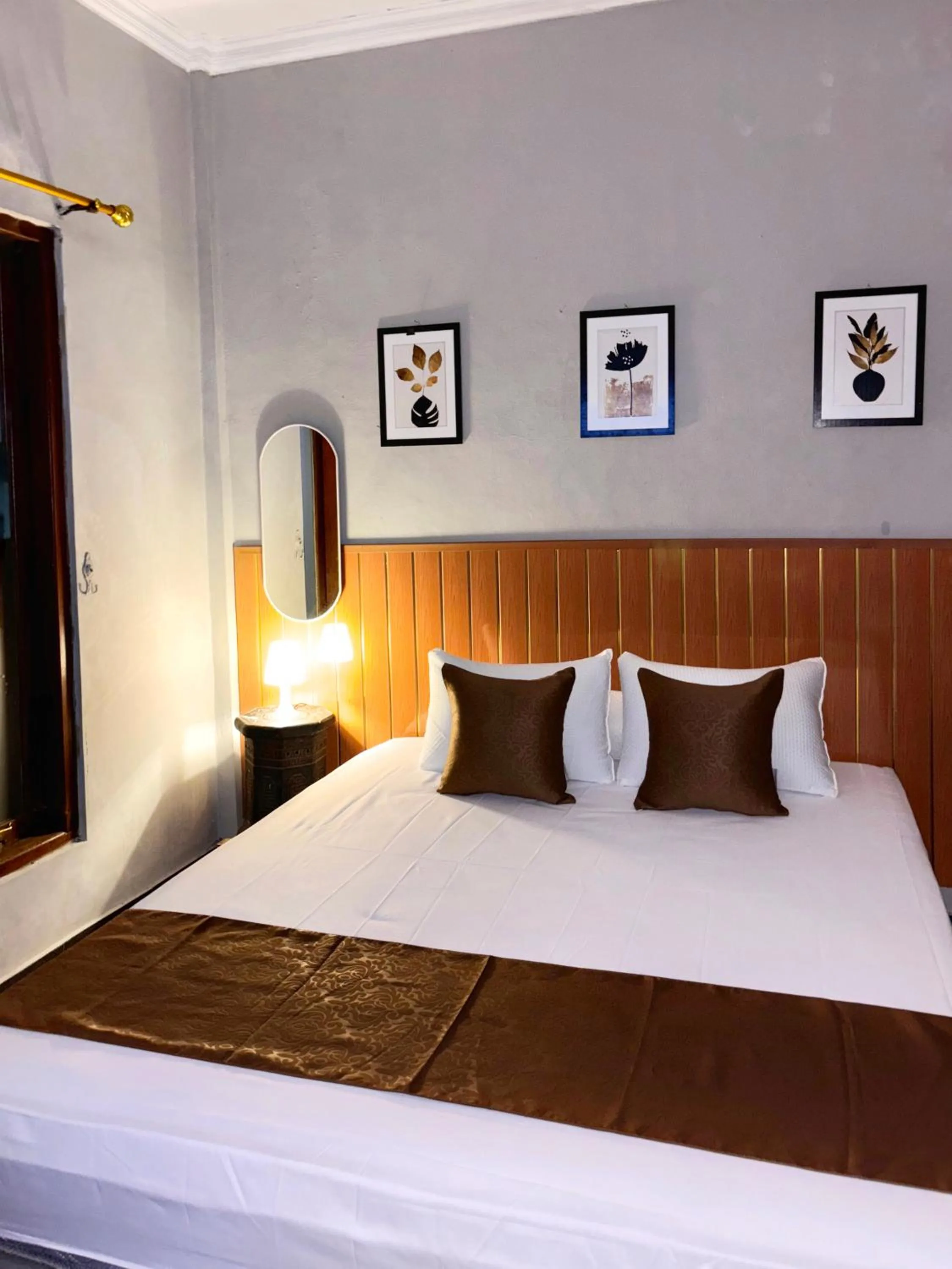 Bed in Jogja Day Inn