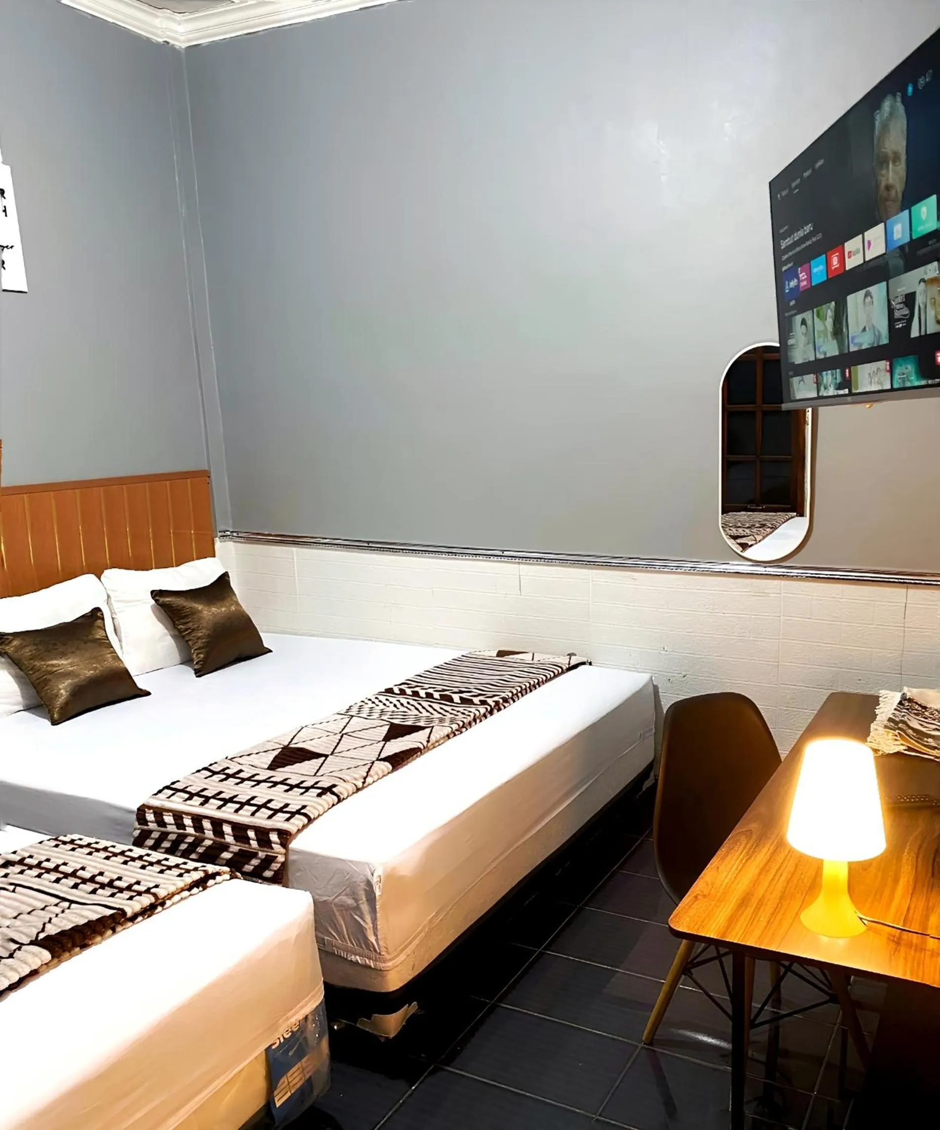TV and multimedia, Bed in Jogja Day Inn