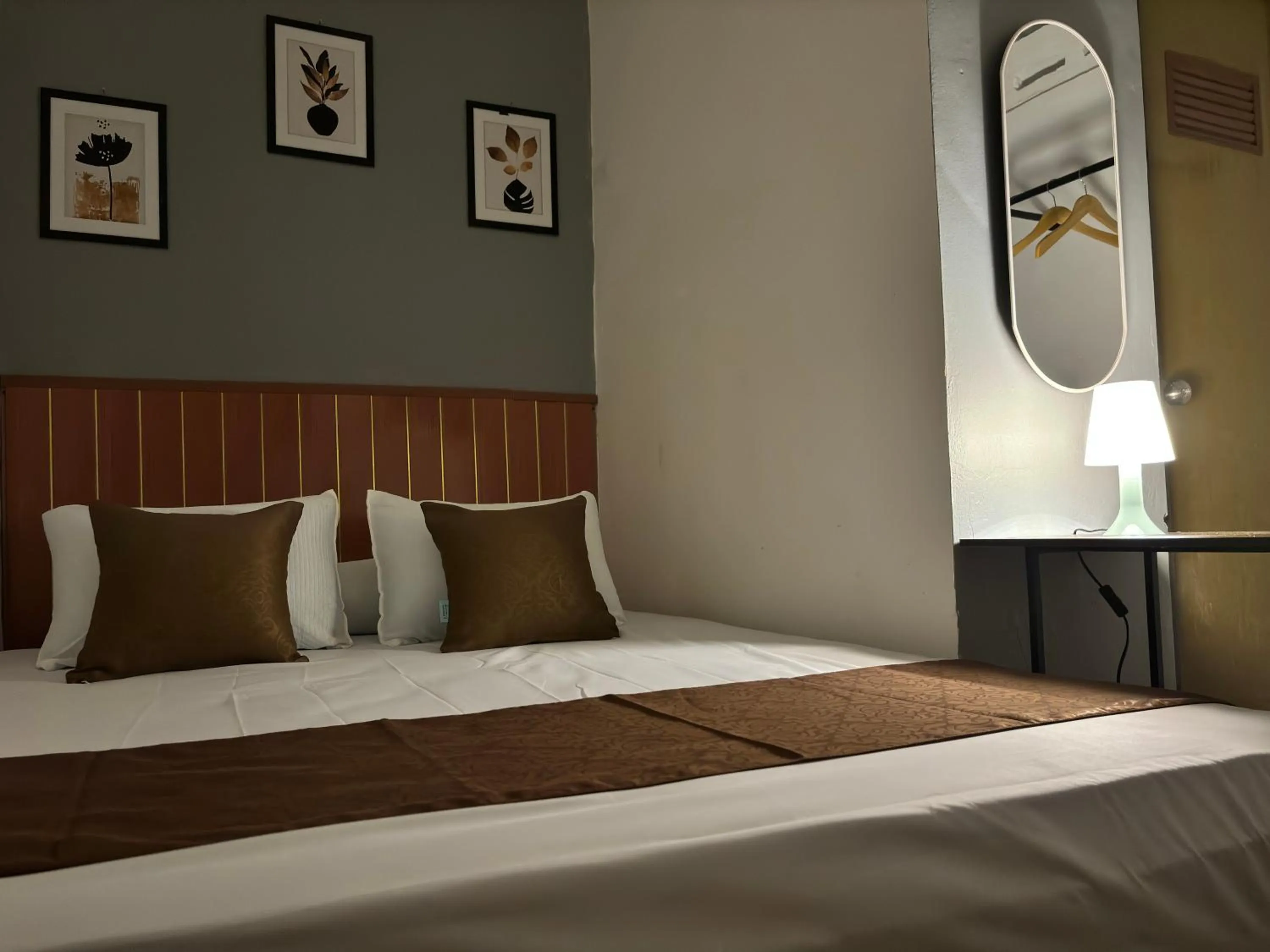 Bed in Jogja Day Inn