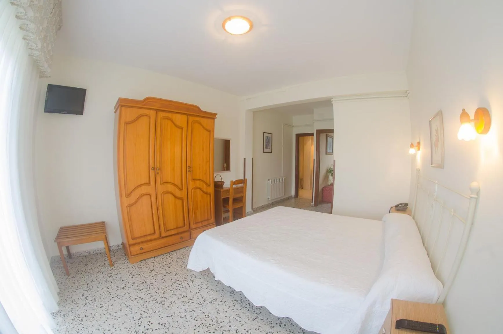 Photo of the whole room in Hotel Costa de Ajo