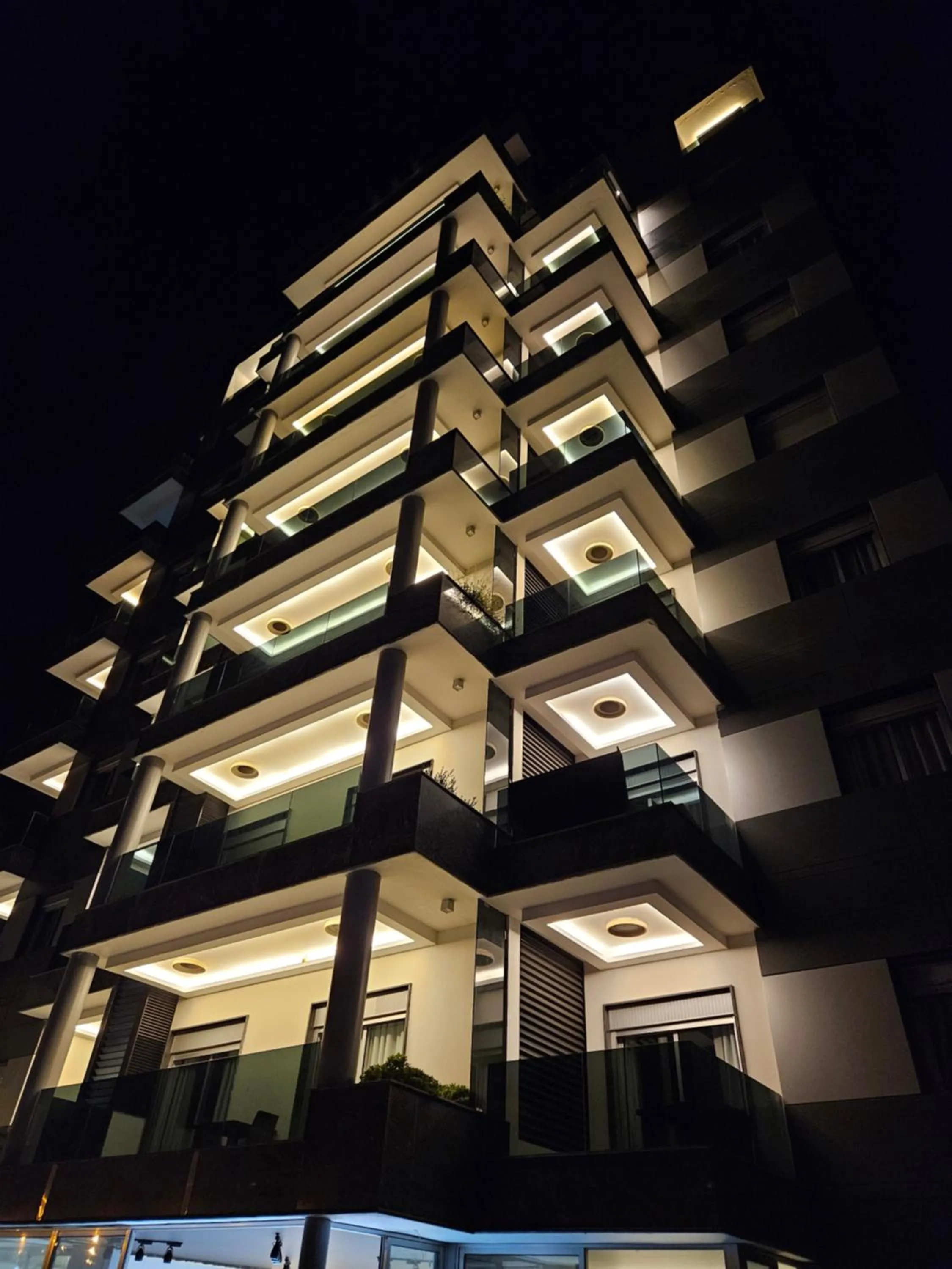 Property building in Matar Residence - Spacious Hotel Suites in Beirut