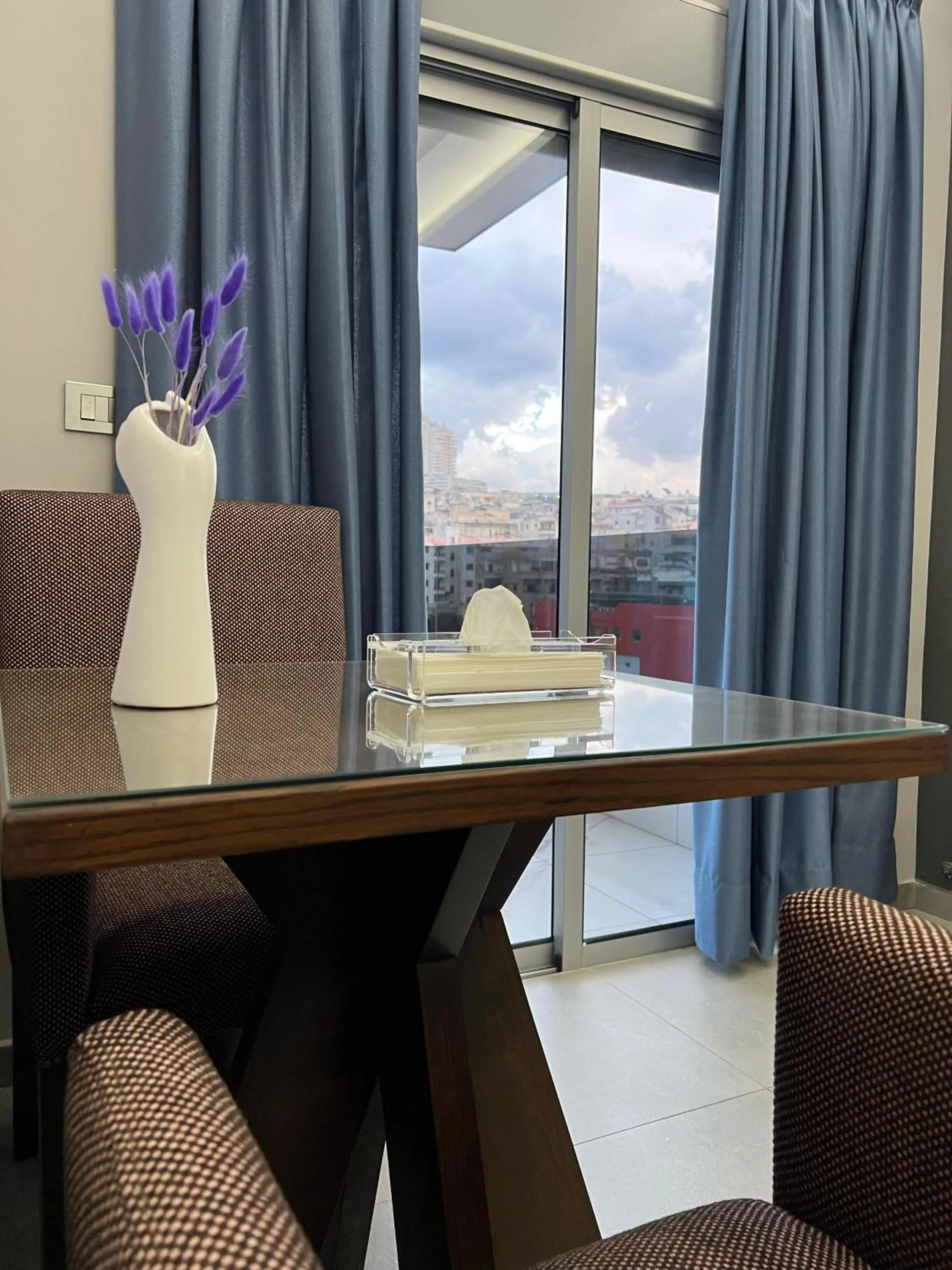 Living room in Matar Residence - Spacious Hotel Suites in Beirut