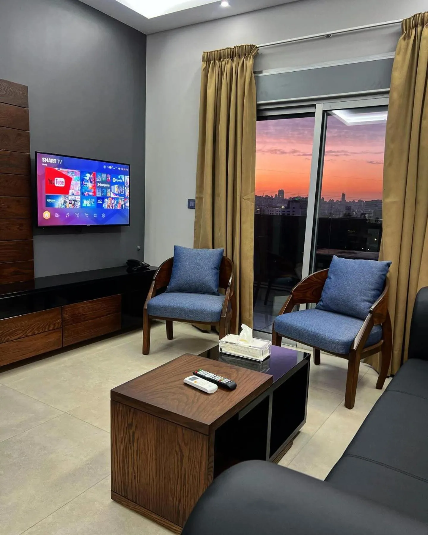 Living room in Matar Residence - Spacious Hotel Suites in Beirut