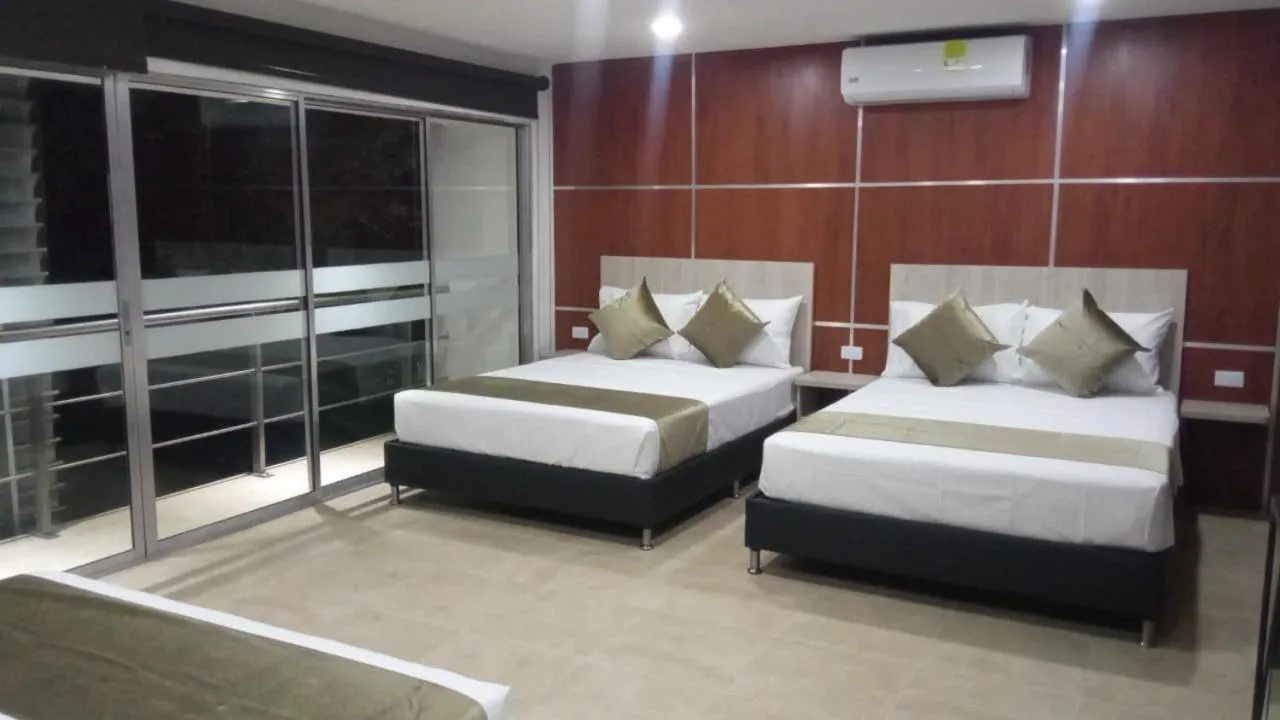 Photo of the whole room, Bed in Hotel Med 33