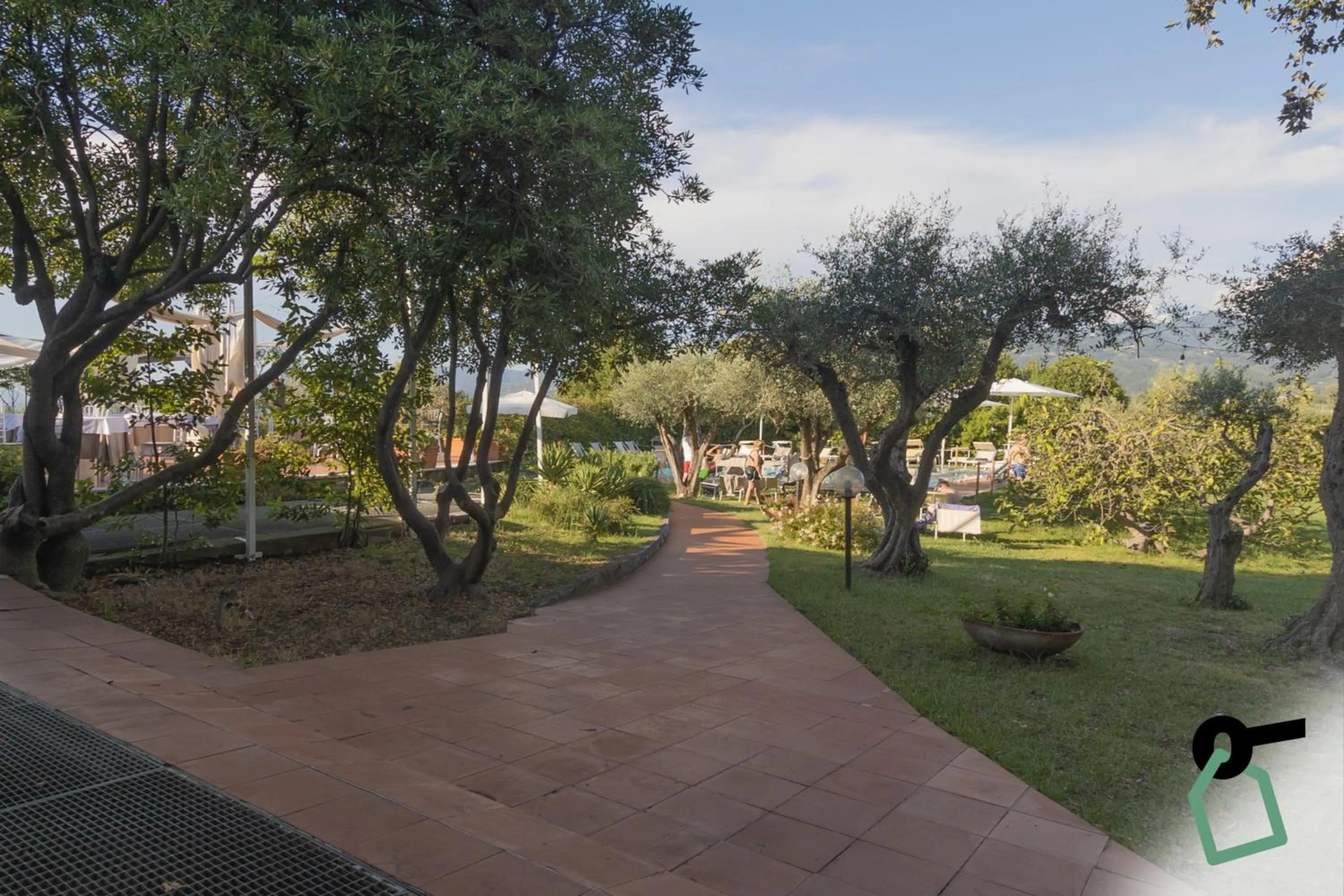 Garden in HOTIDAY Room Collection - Sarzana