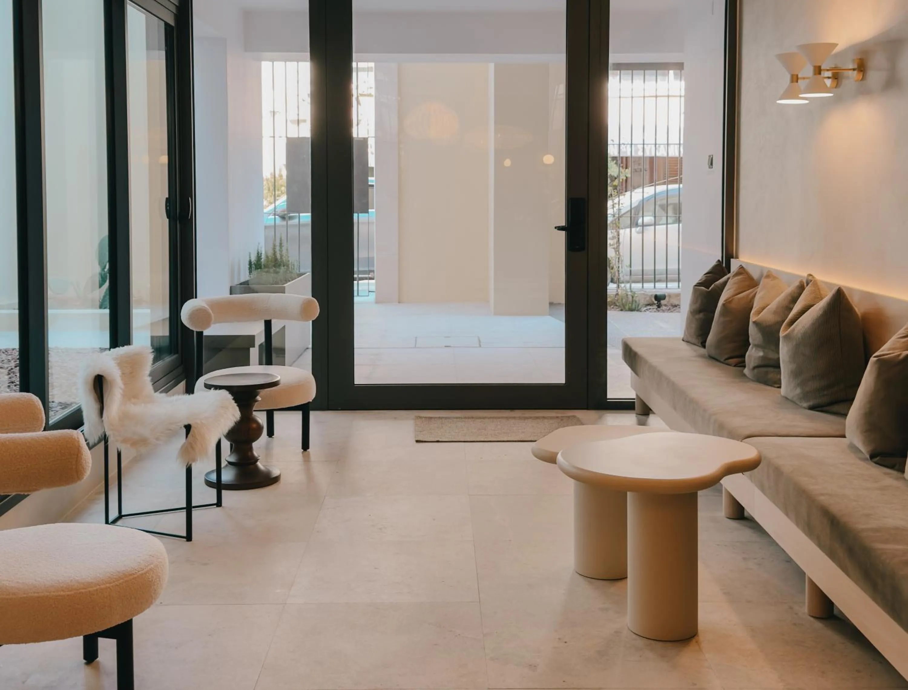 Lobby or reception, Bed in Alinea Lano Old Town Center