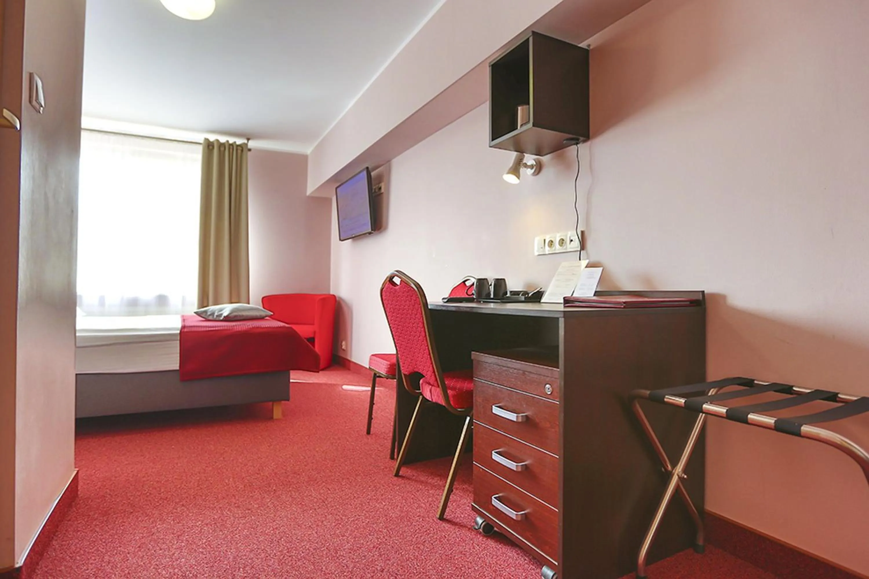 Photo of the whole room in Hotel Unibus