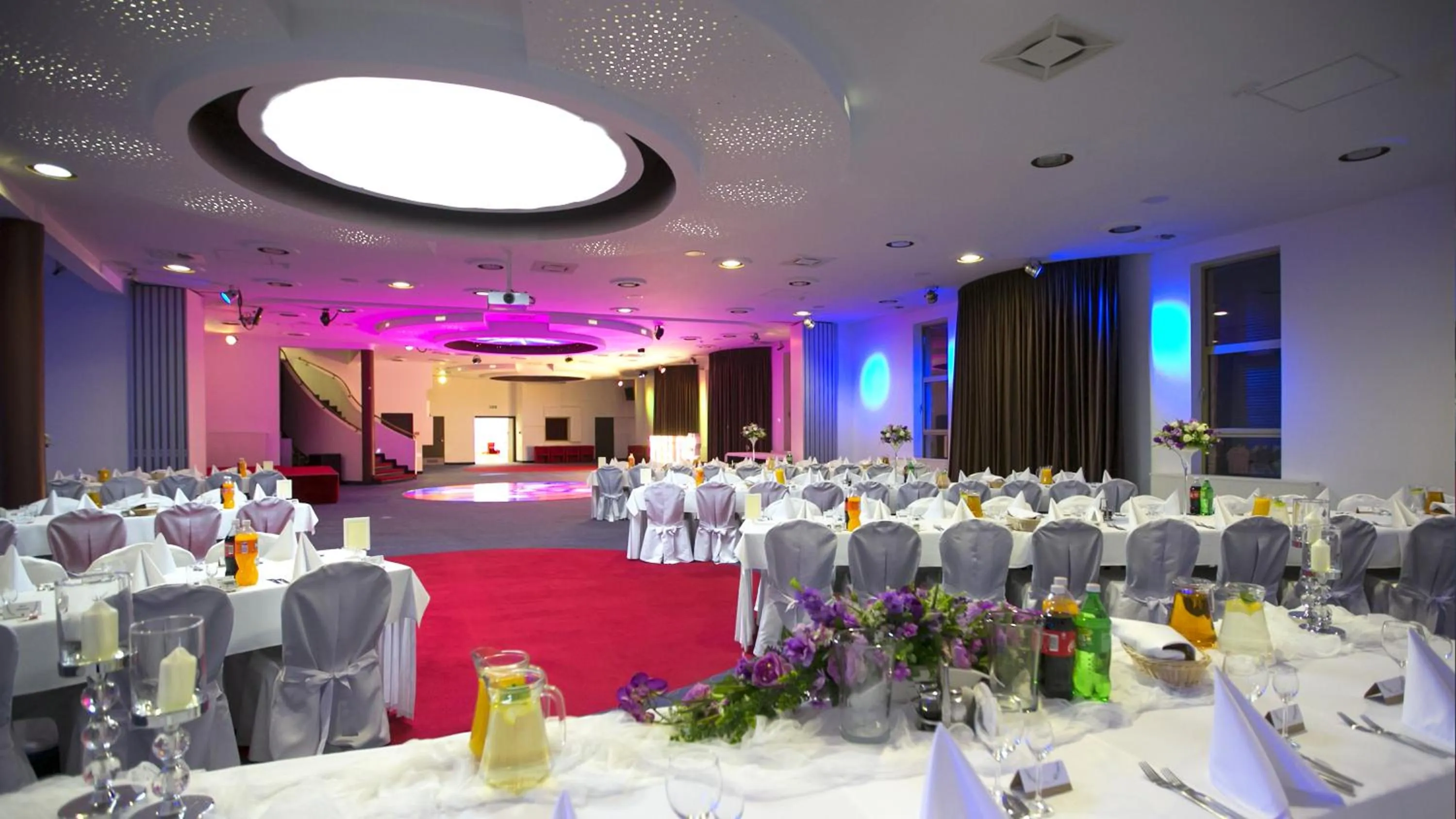 Banquet/Function facilities in Hotel Unibus