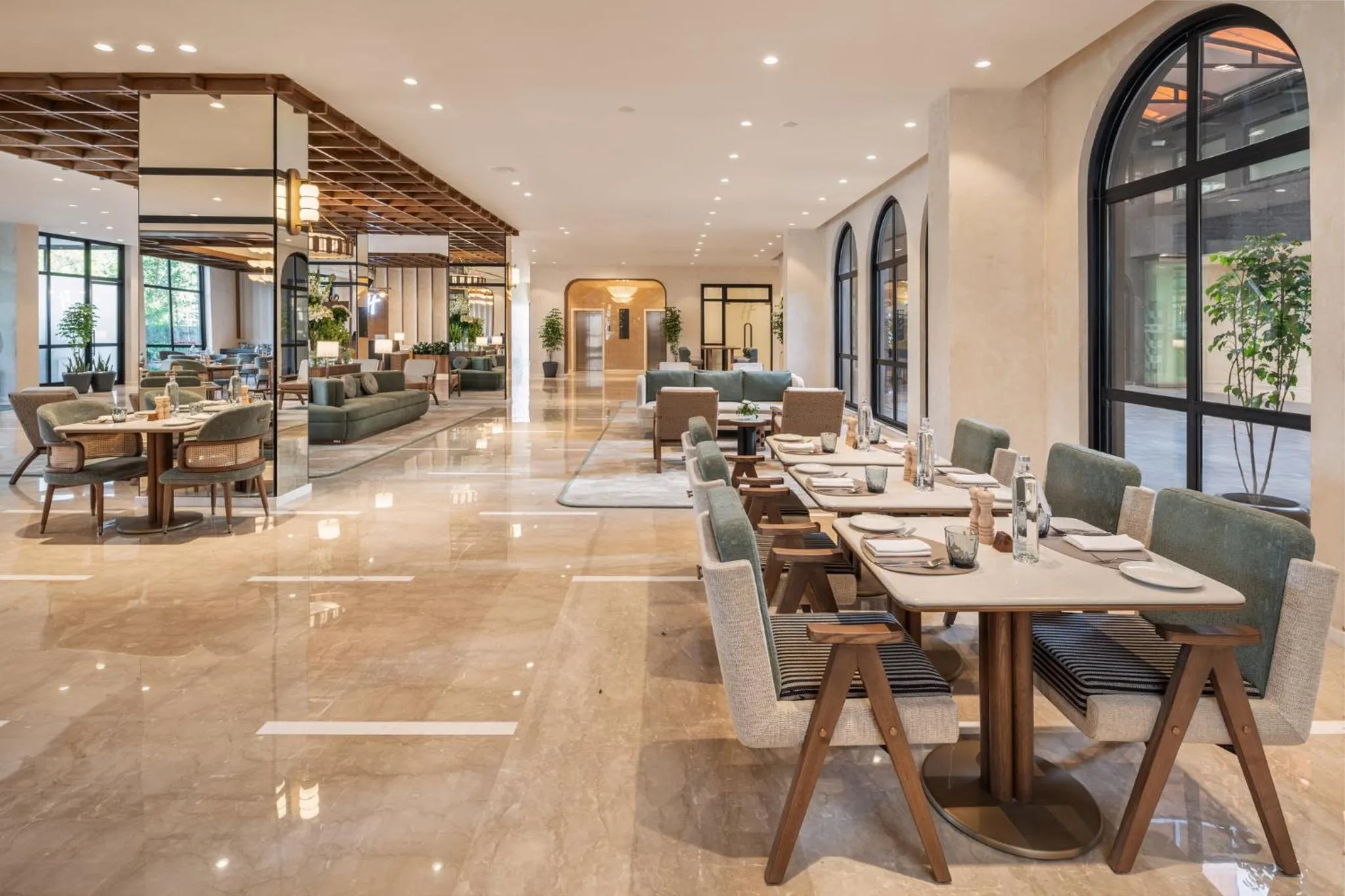 Property building in Holiday Inn Gurgaon NH8 by IHG