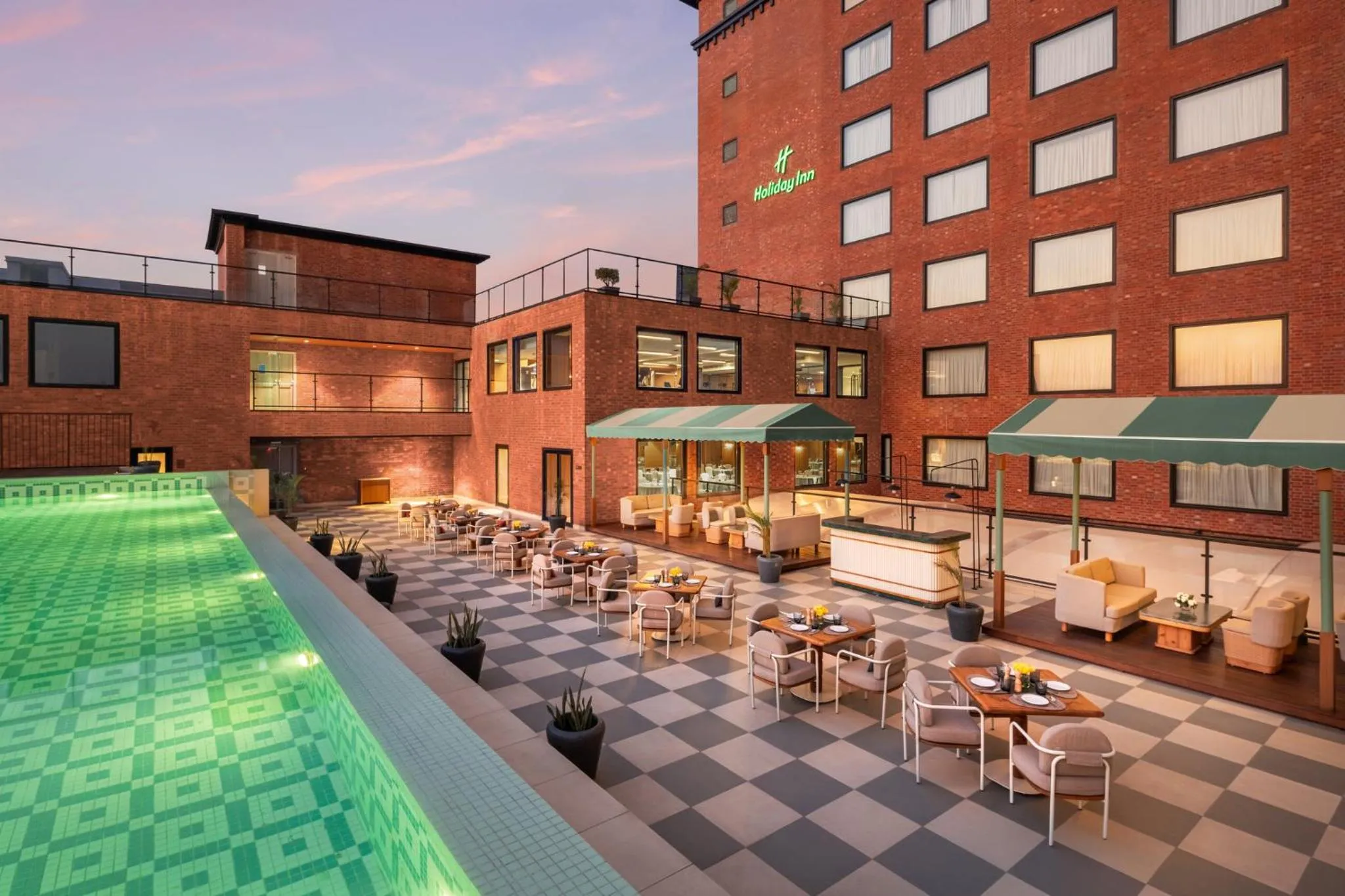 Property building in Holiday Inn Gurgaon NH8 by IHG