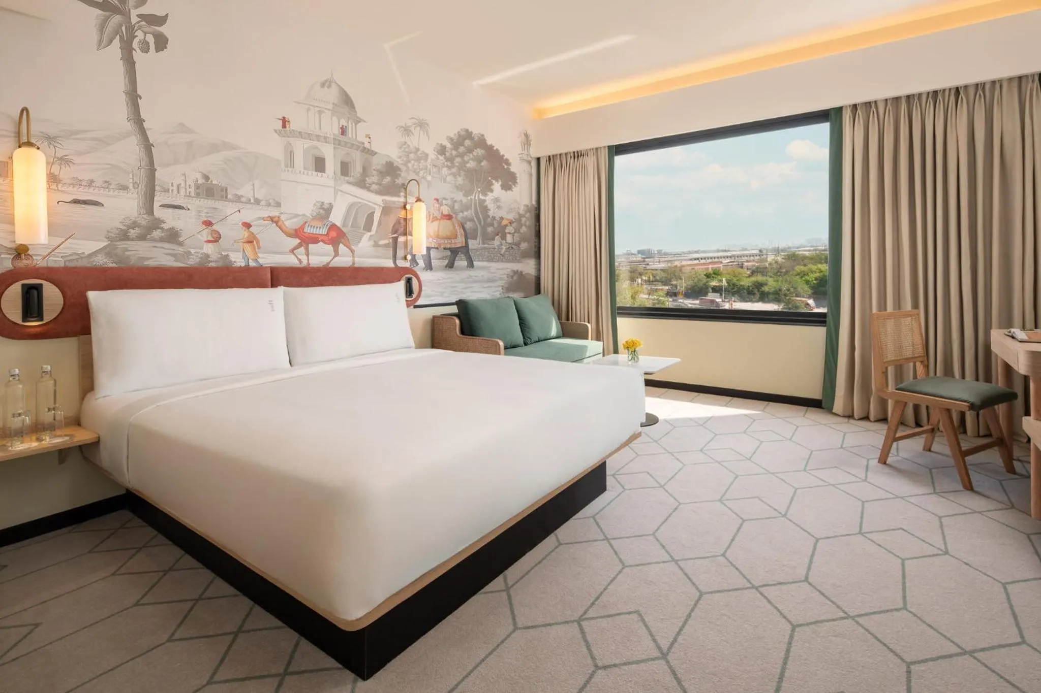 Photo of the whole room, Bed in Holiday Inn Gurgaon NH8 by IHG