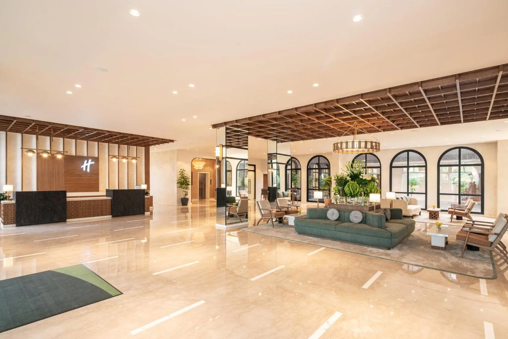 Property building in Holiday Inn Gurgaon NH8 by IHG