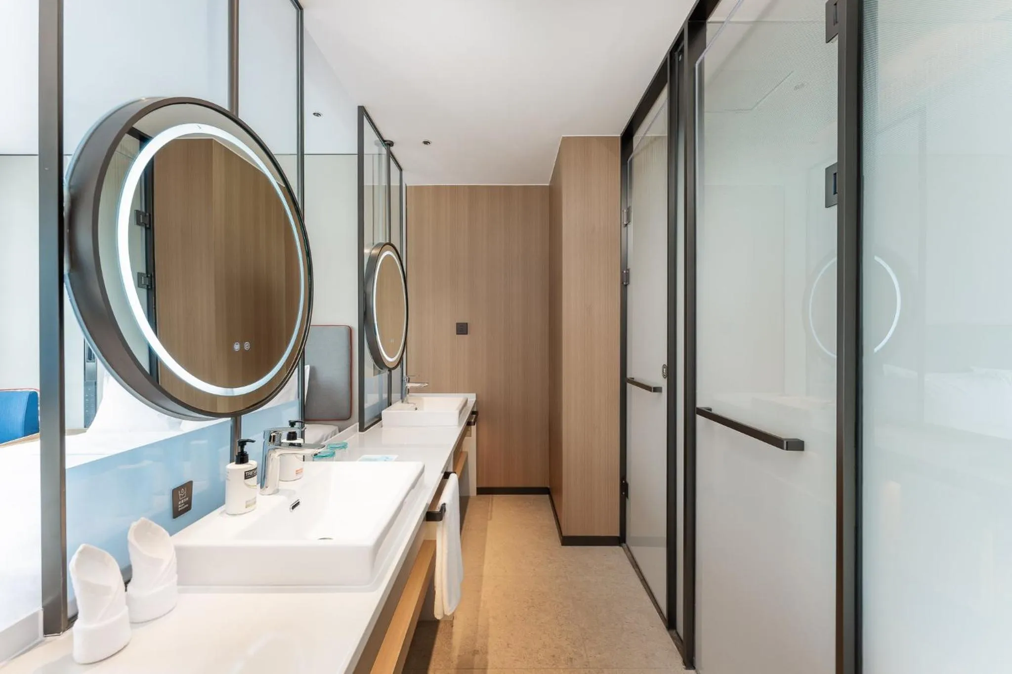 Bathroom in Holiday Inn Express Haikou World Trade Center by IHG