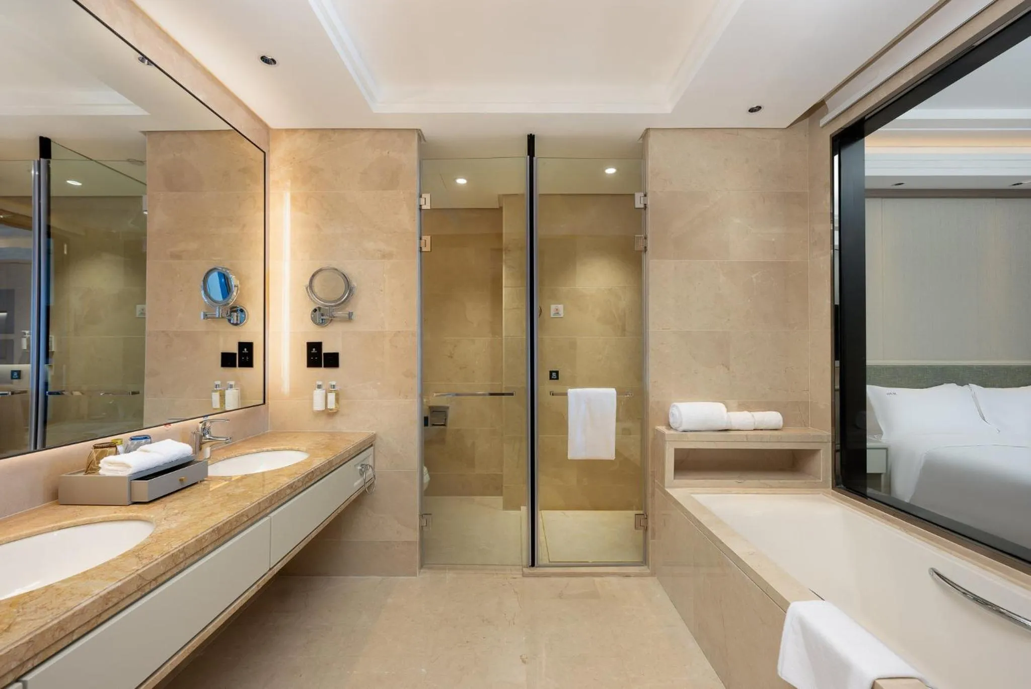Bathroom in Holiday Inn Jianhu by IHG
